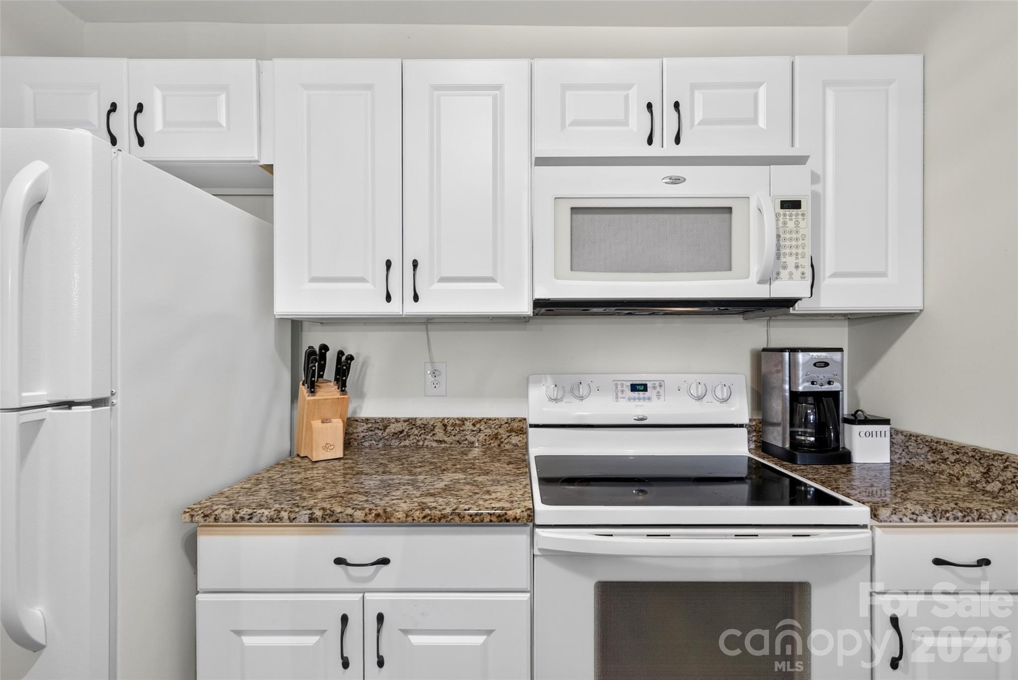 Condominium at 928 Southwest Drive, Davidson, photo 28 of 48
