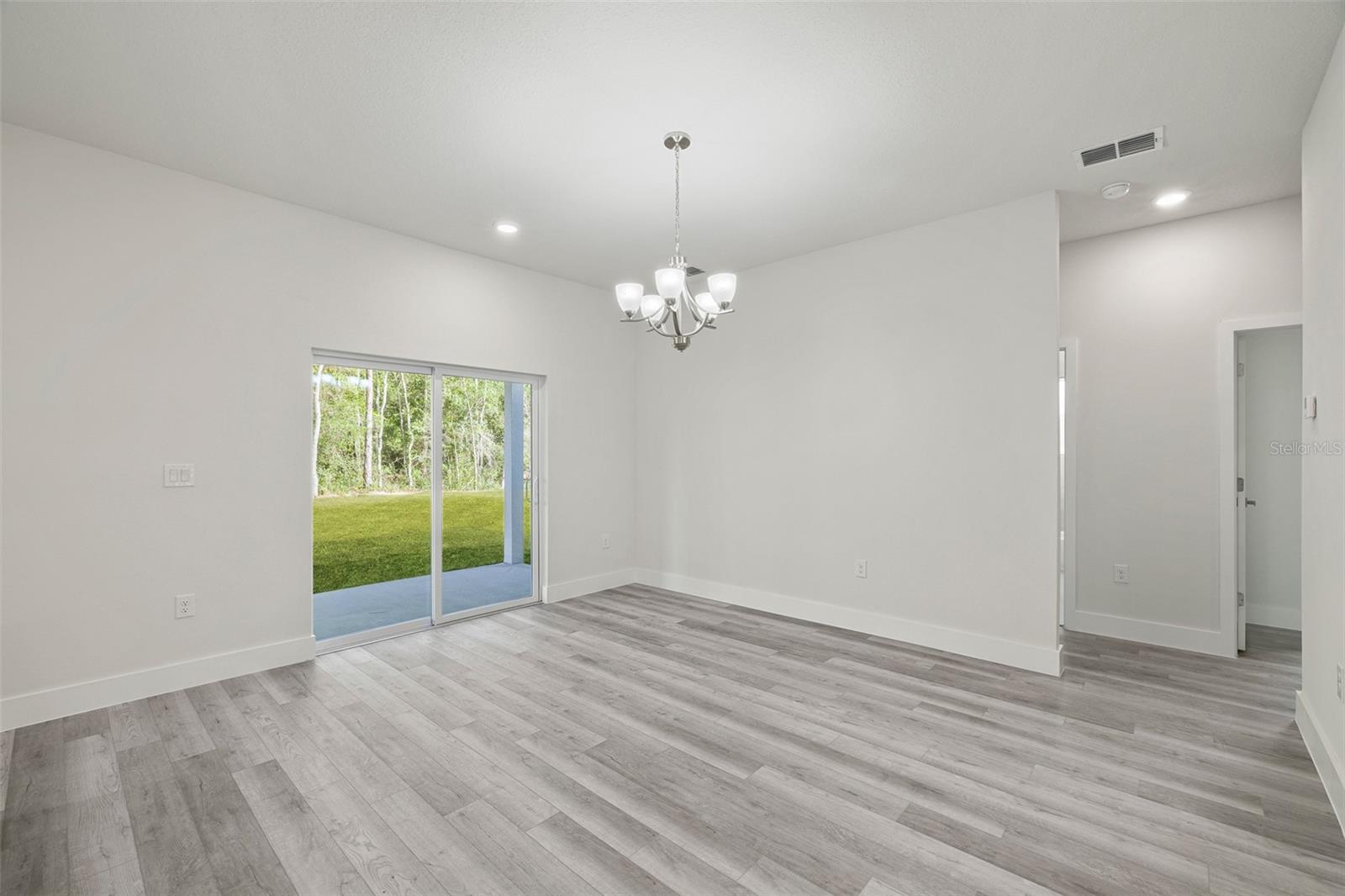 Single Family Residence at 3367 SW SOUNDVIEW DR, DUNNELLON, photo 18 of 44