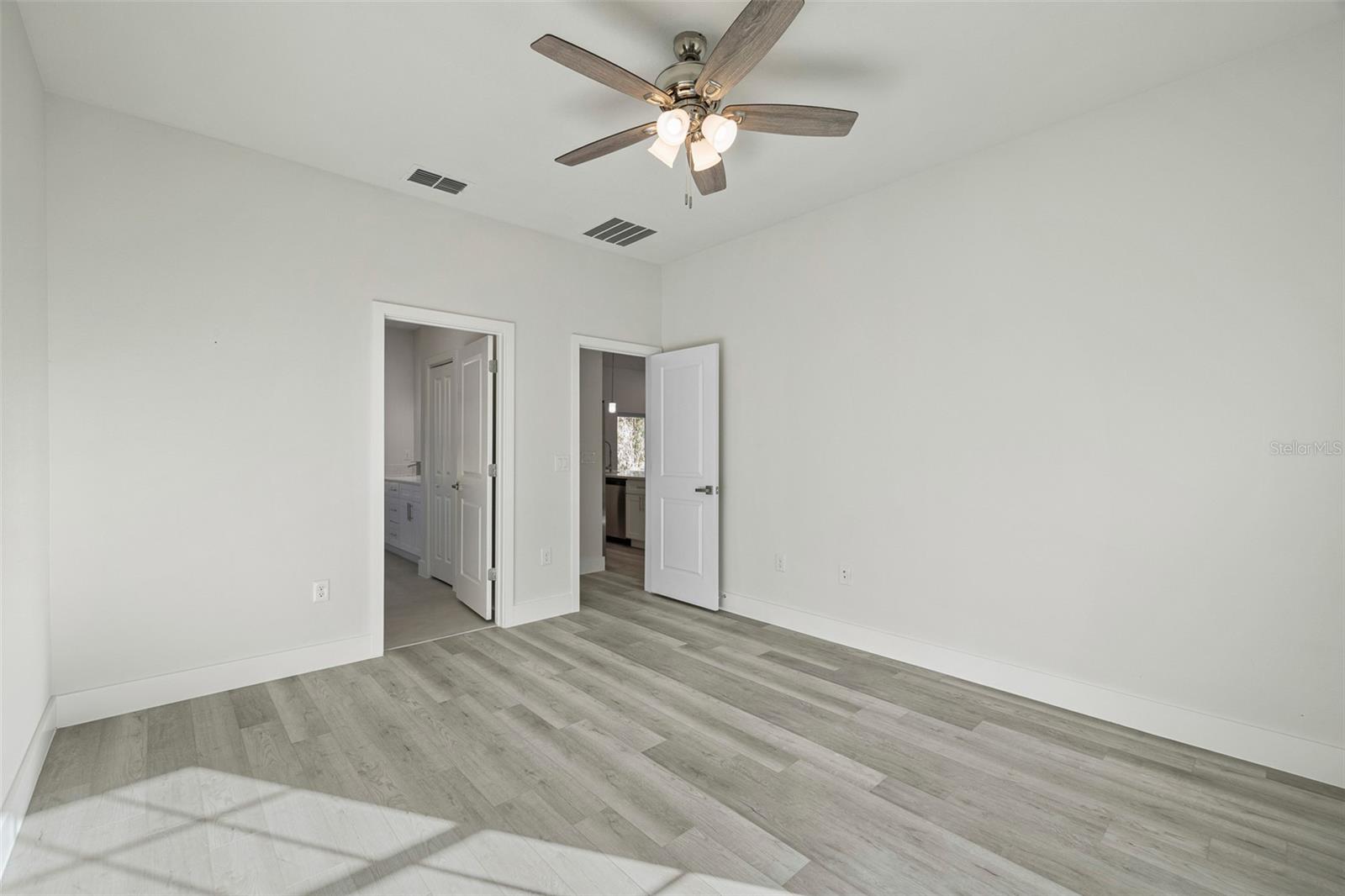 Single Family Residence at 3367 SW SOUNDVIEW DR, DUNNELLON, photo 20 of 44