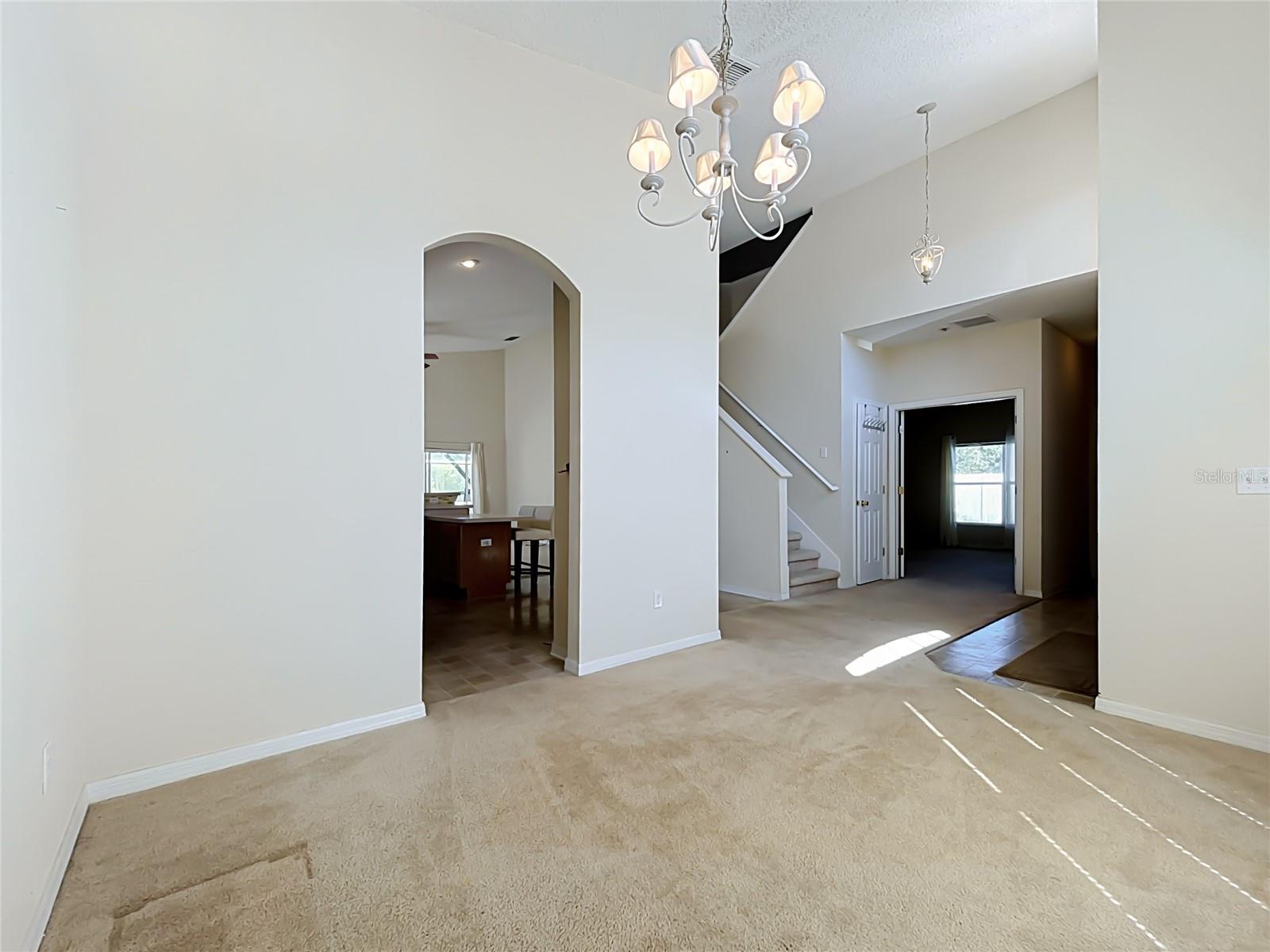 Single Family Residence at 750 BLOOMINGDALE DR, DAVENPORT, photo 5 of 33
