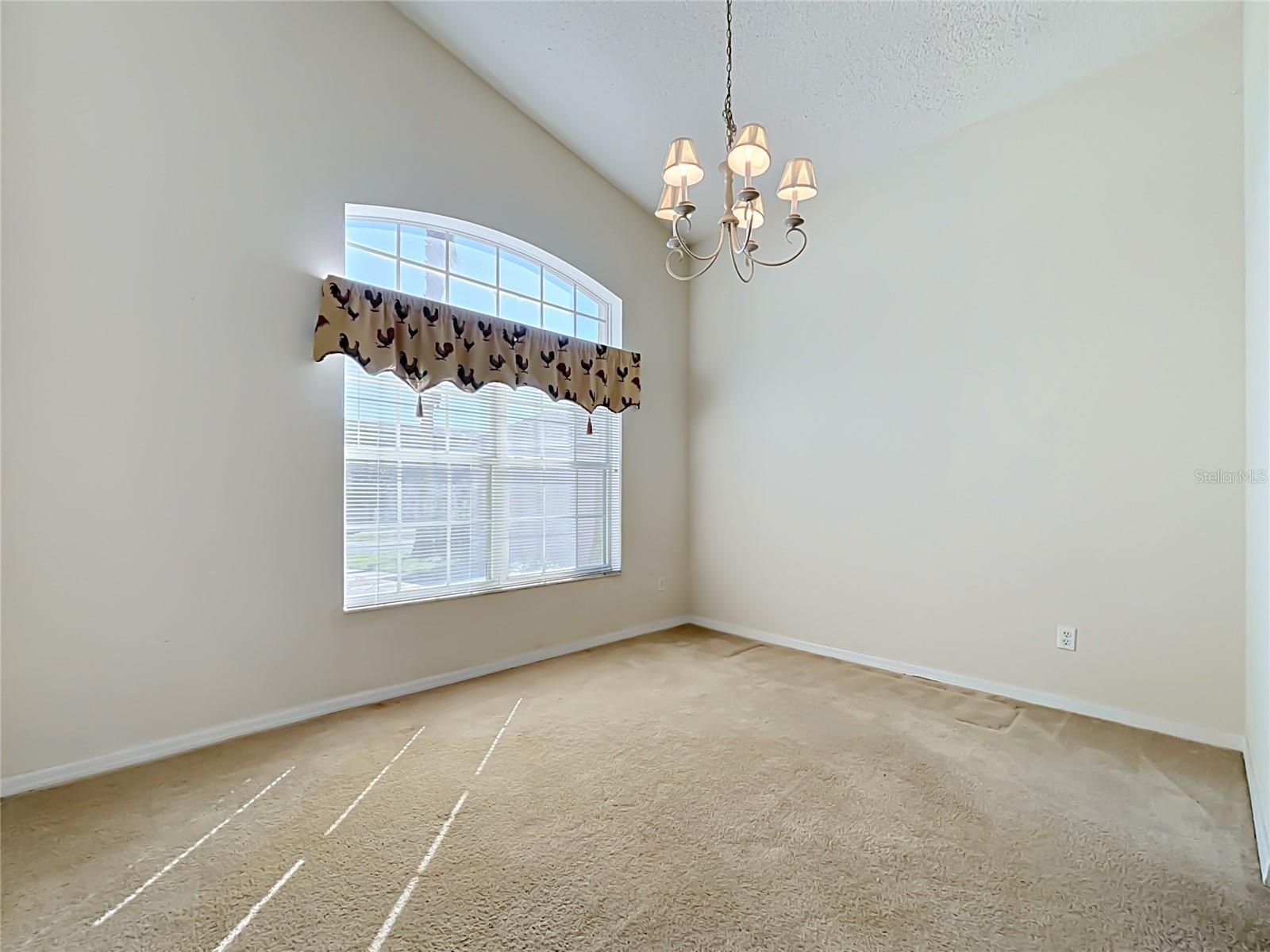 Single Family Residence at 750 BLOOMINGDALE DR, DAVENPORT, photo 13 of 33