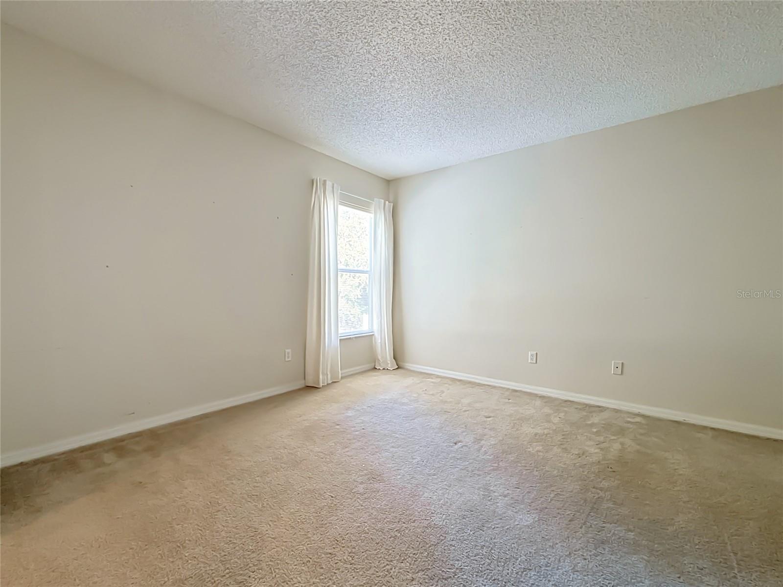 Single Family Residence at 750 BLOOMINGDALE DR, DAVENPORT, photo 20 of 33