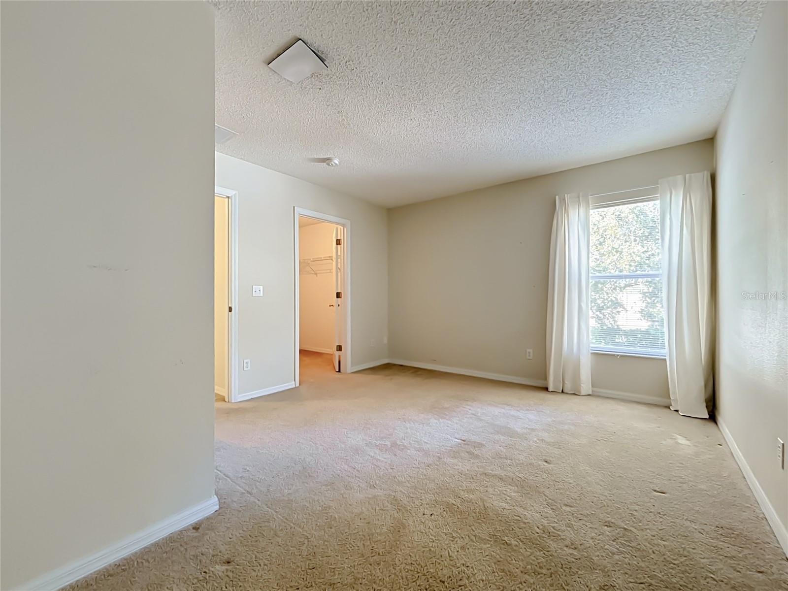 Single Family Residence at 750 BLOOMINGDALE DR, DAVENPORT, photo 22 of 33