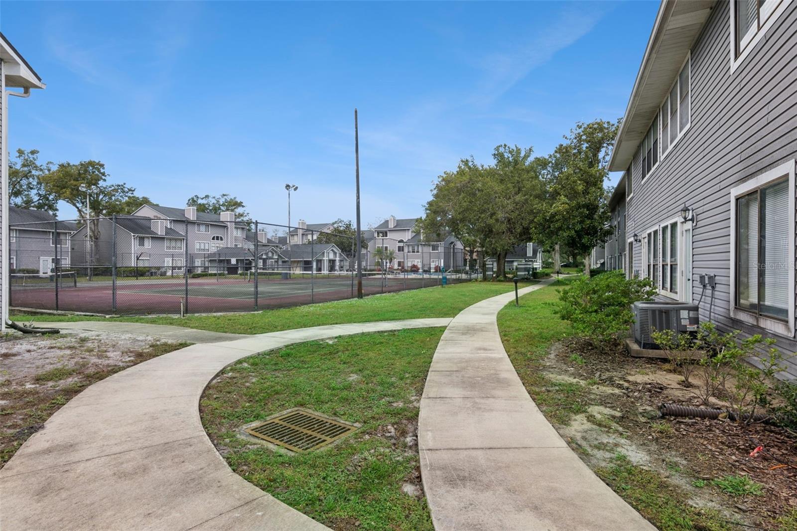 Condominium at 2254 GRENWICH AVE #2254, ORLANDO, photo 34 of 35