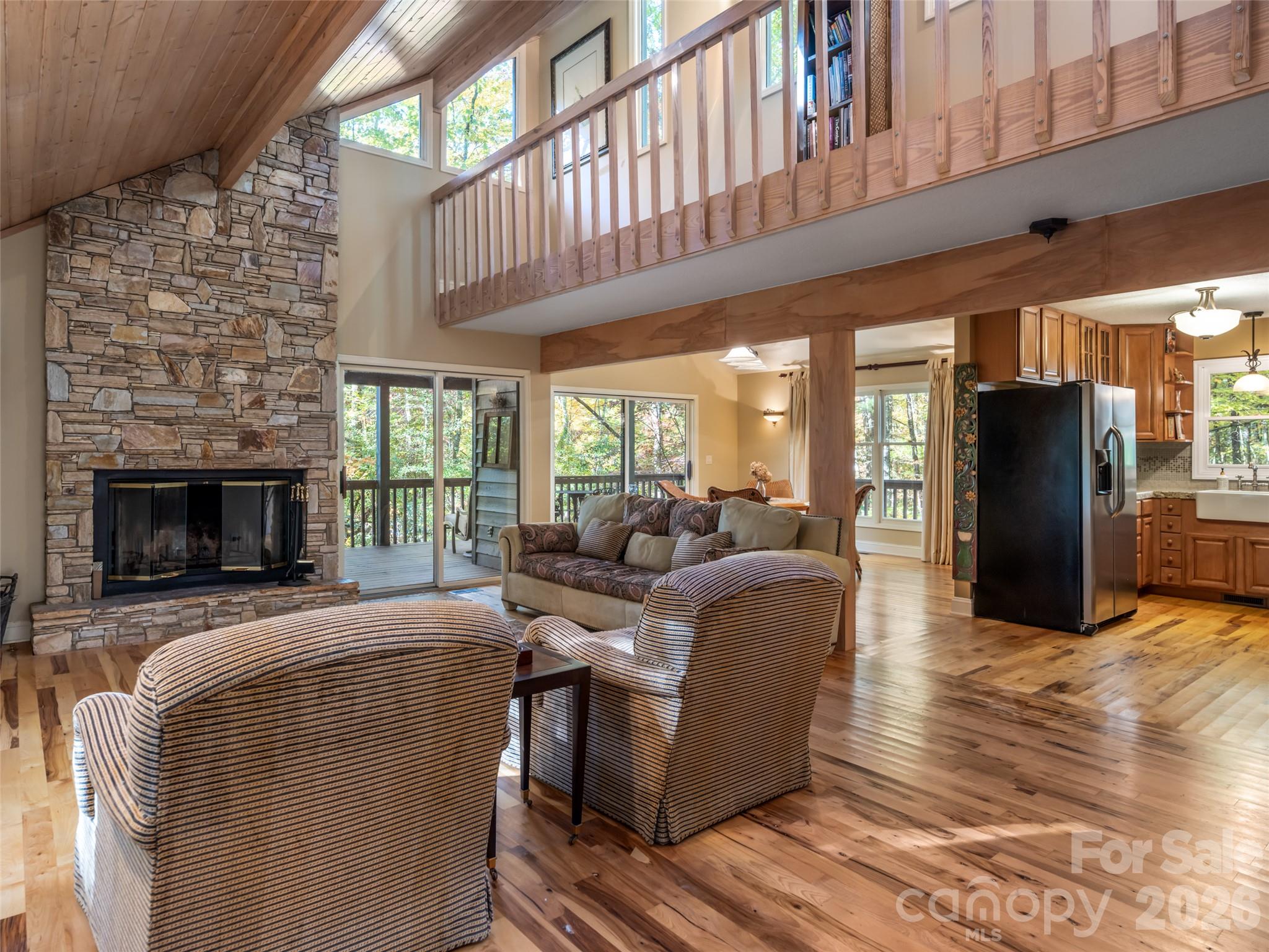 Single Family Residence at 944 Cold Mountain Road, Lake Toxaway, photo 6 of 43
