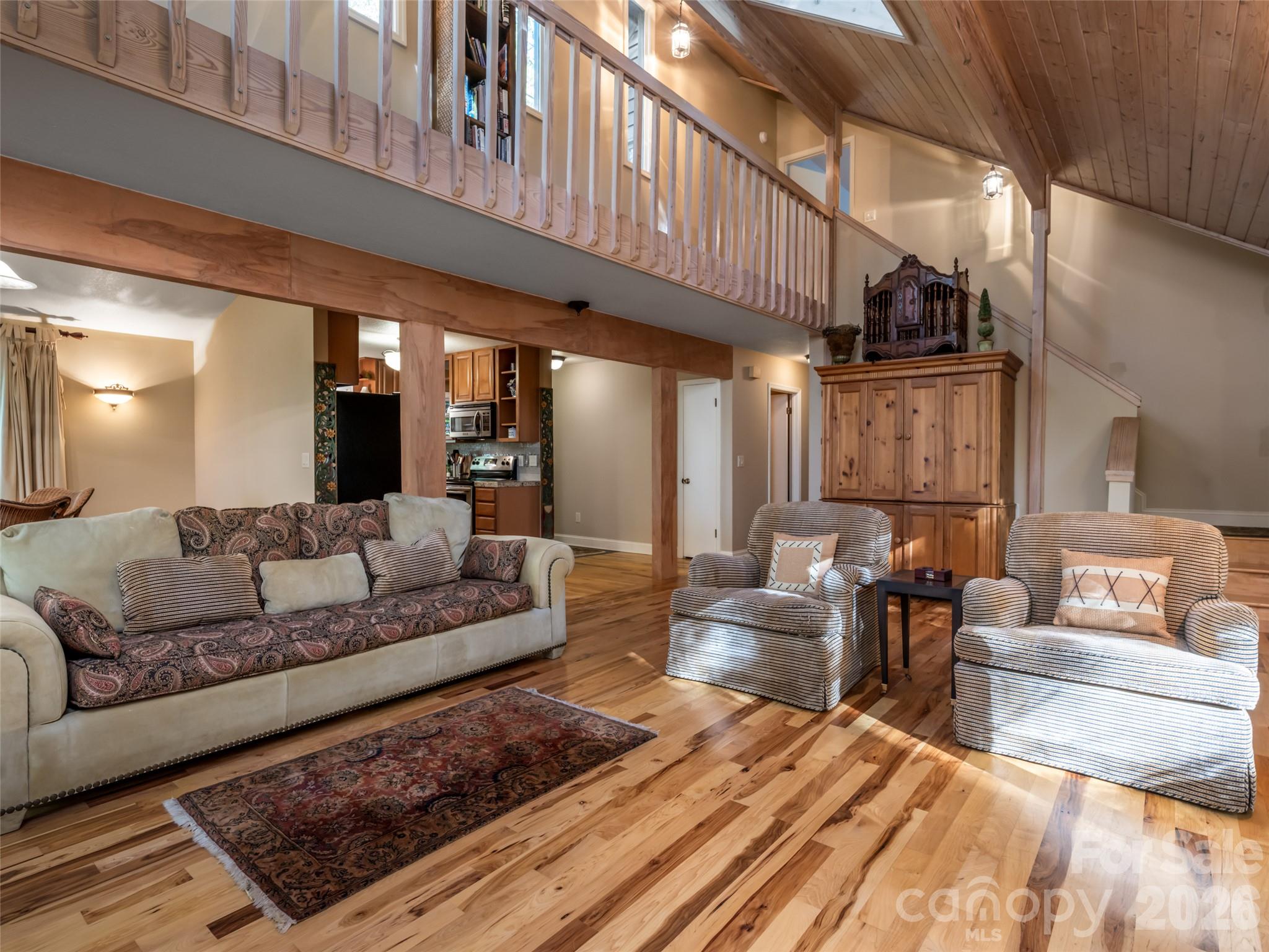 Single Family Residence at 944 Cold Mountain Road, Lake Toxaway, photo 8 of 43