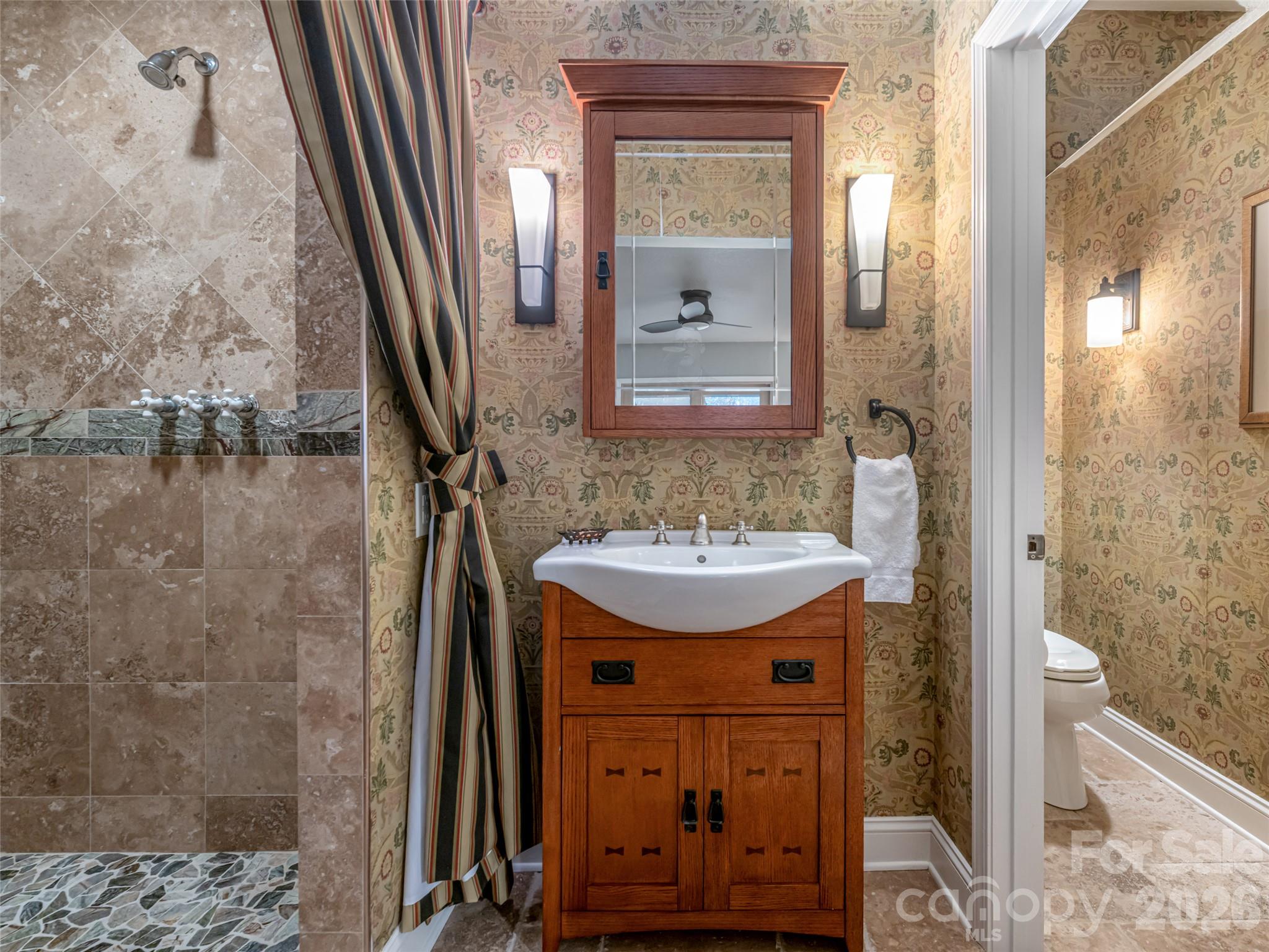Single Family Residence at 944 Cold Mountain Road, Lake Toxaway, photo 20 of 43