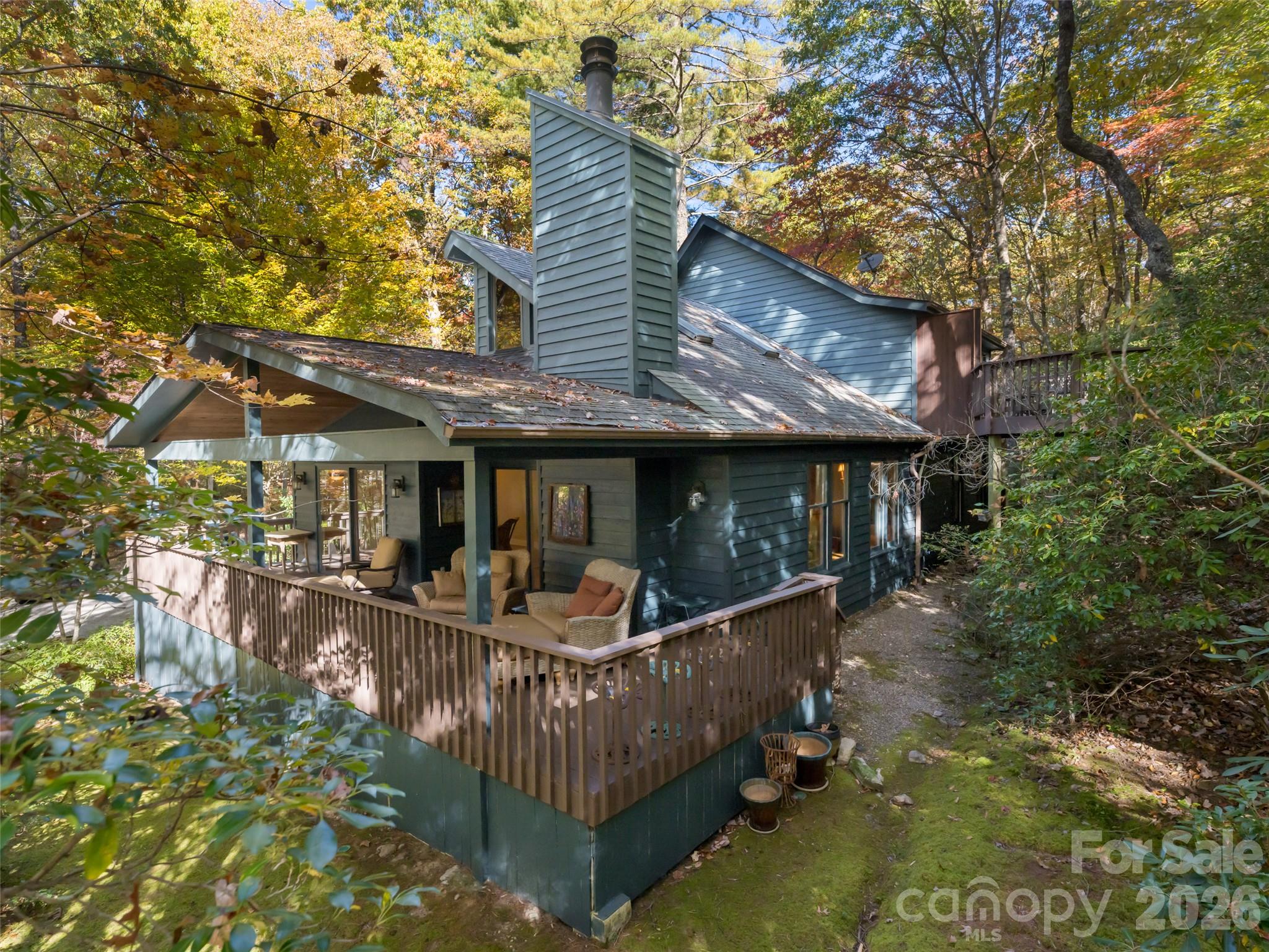 Single Family Residence at 944 Cold Mountain Road, Lake Toxaway, photo 35 of 43