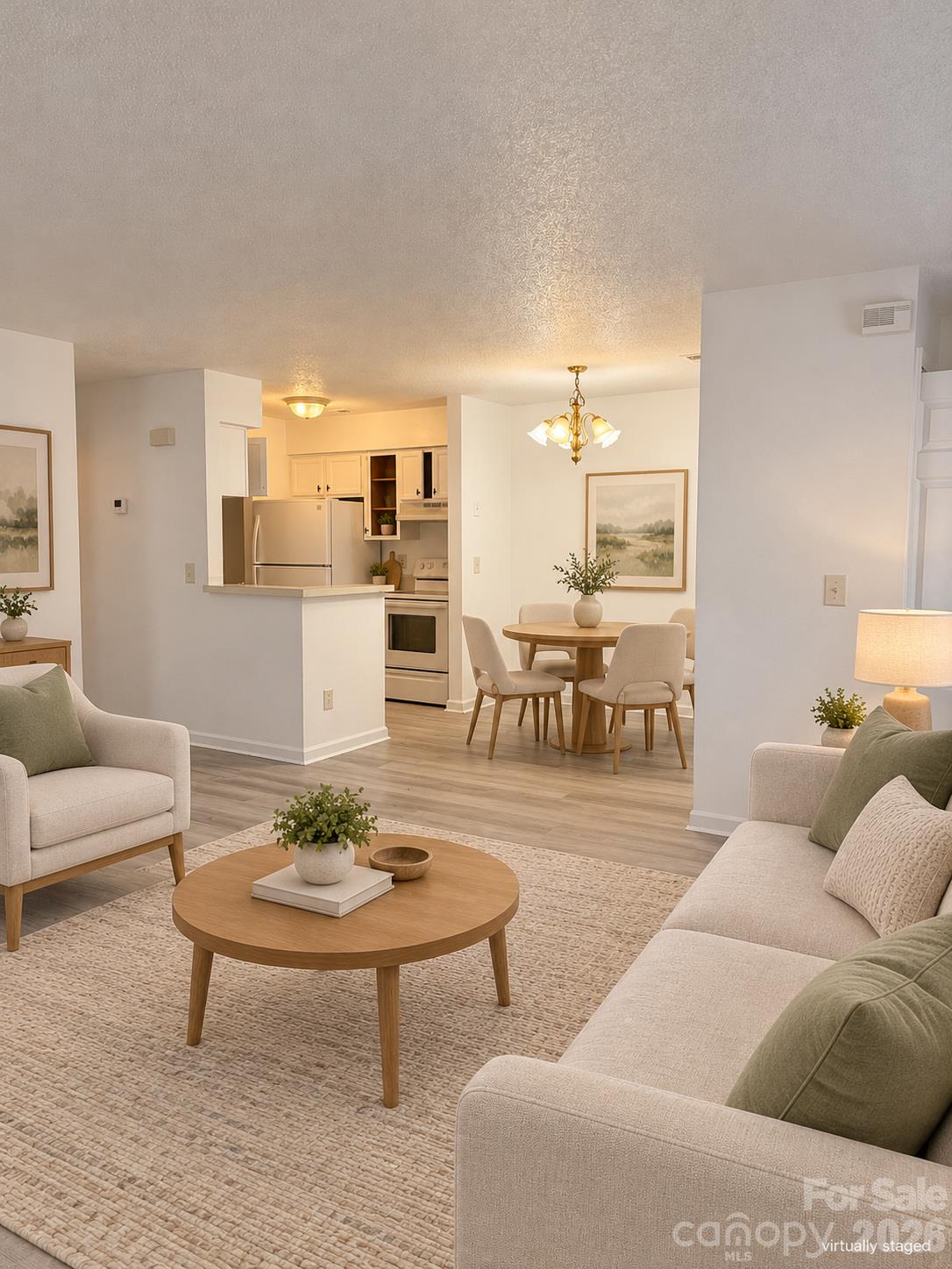 Condominium at 8119 Tremaine Circle, Charlotte, photo 17 of 37