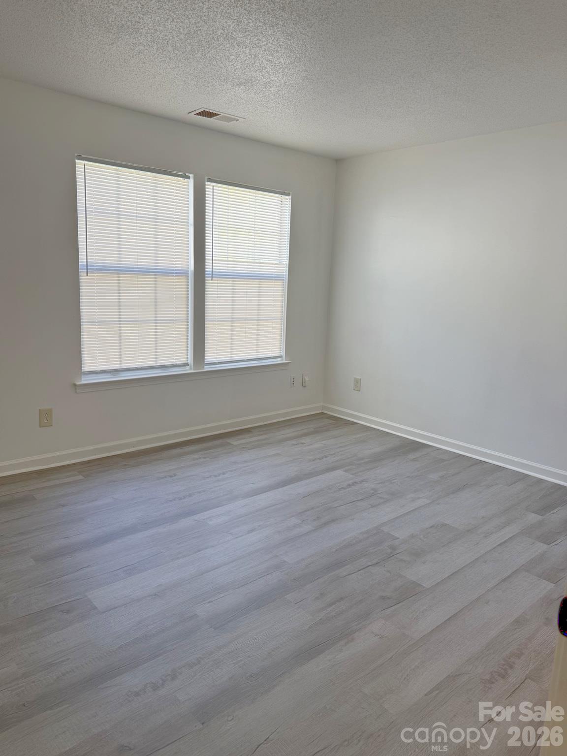 Condominium at 8119 Tremaine Circle, Charlotte, photo 26 of 37