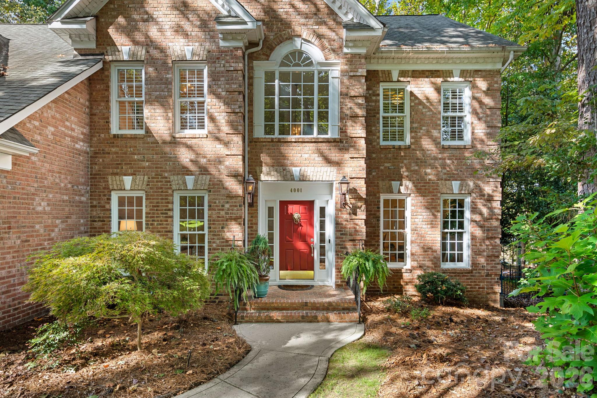 Single Family Residence at 4001 Nicole Eileen Lane, Charlotte, photo 2 of 43