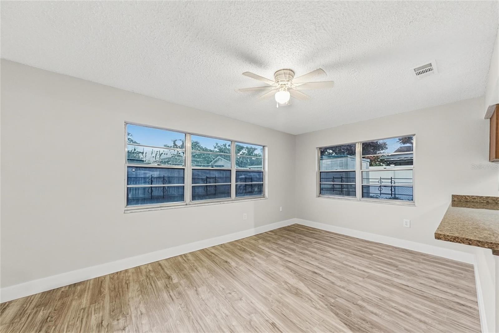 Single Family Residence at 5051 BROOKSIDE LN, NEW PORT RICHEY, photo 4 of 18