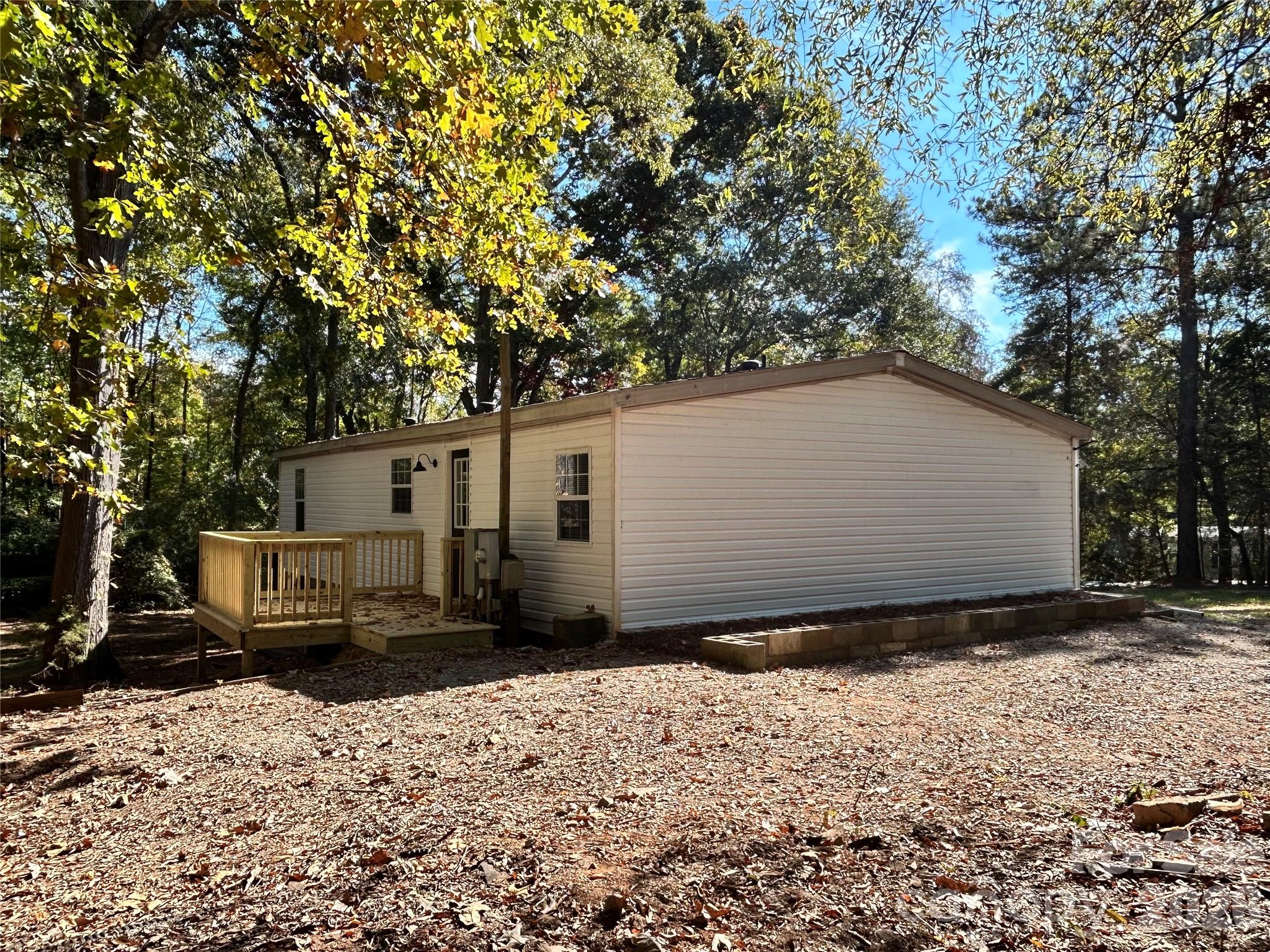 Single Family Residence at 2137 Plumcrest Lane, Clover, photo 32 of 34