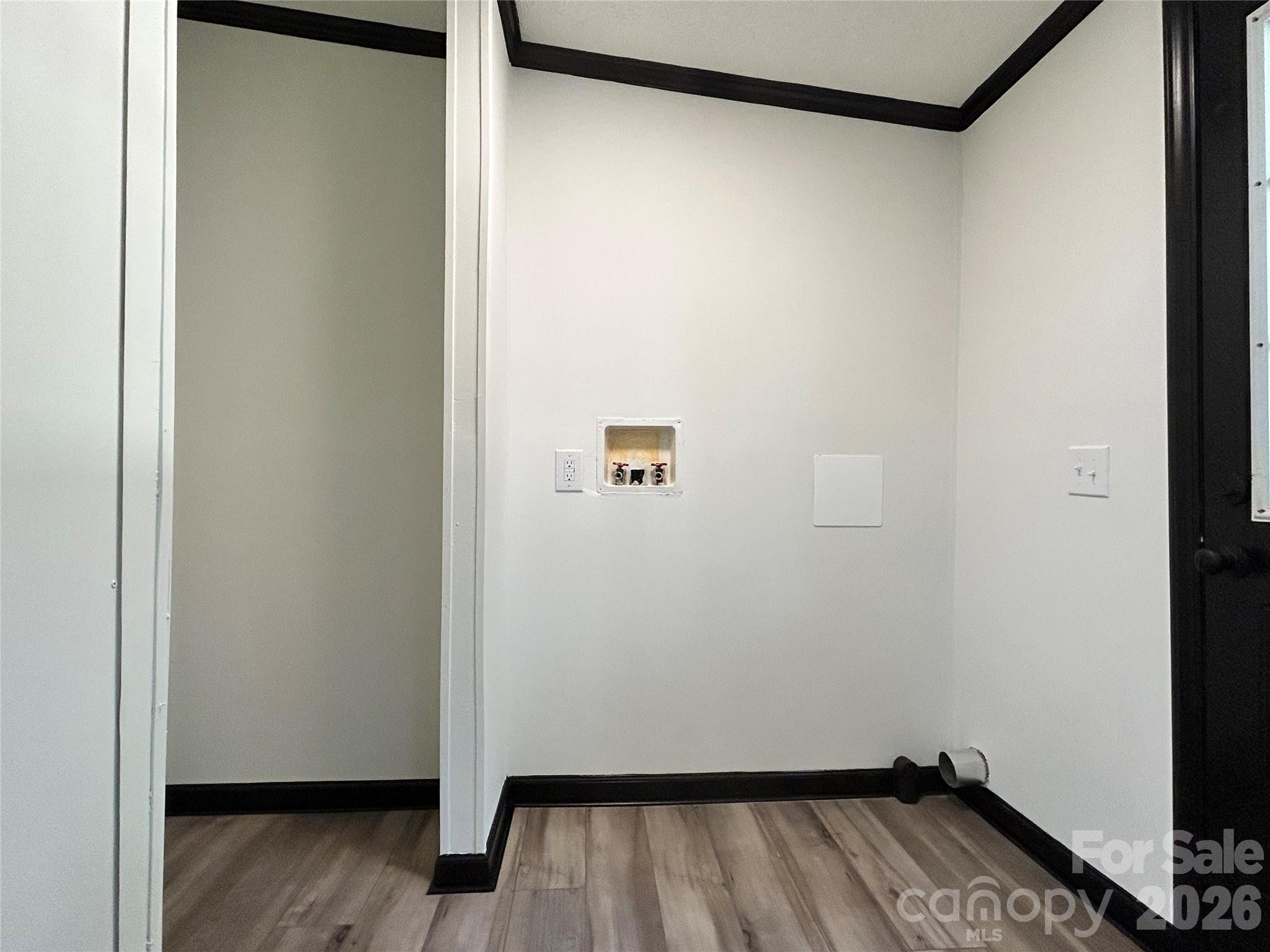 Single Family Residence at 2137 Plumcrest Lane, Clover, photo 13 of 34