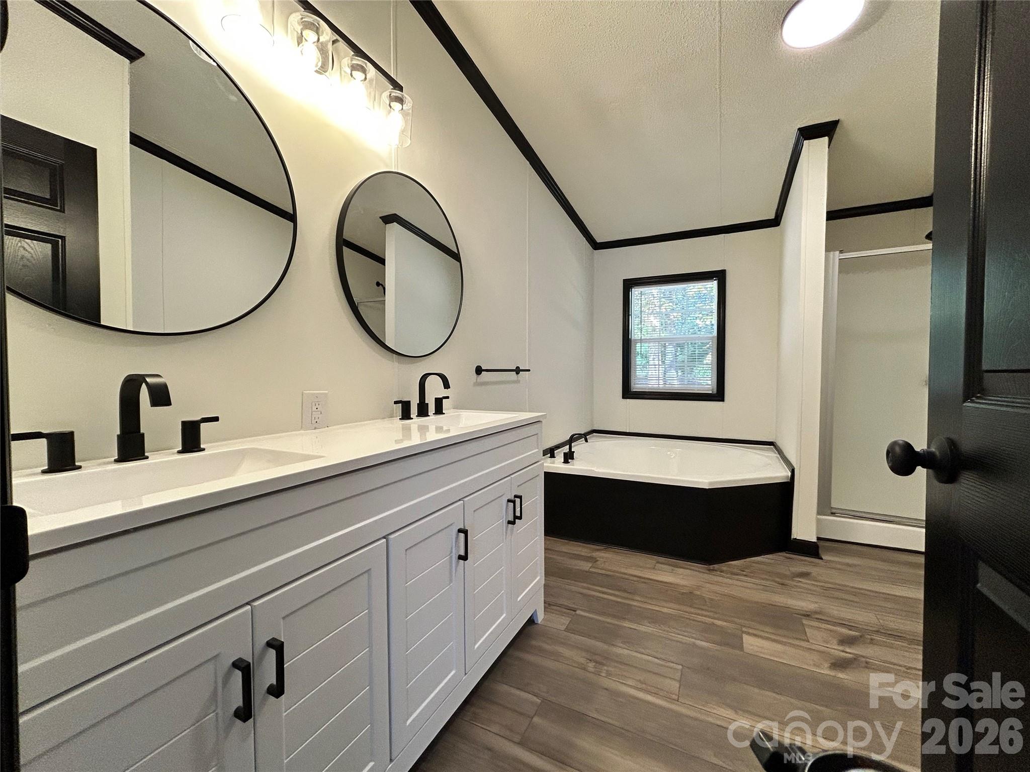 Single Family Residence at 2137 Plumcrest Lane, Clover, photo 18 of 34