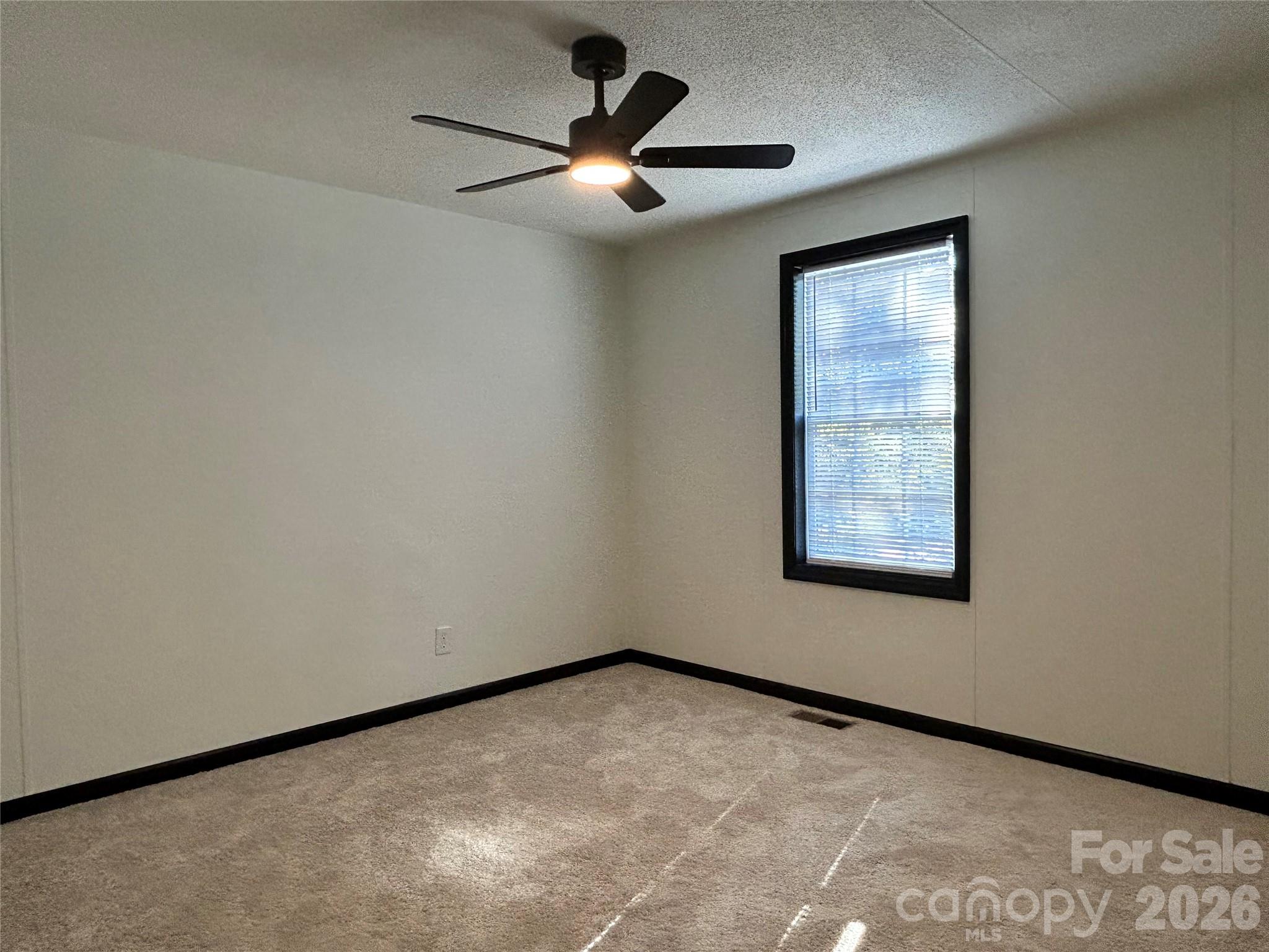 Single Family Residence at 2137 Plumcrest Lane, Clover, photo 24 of 34