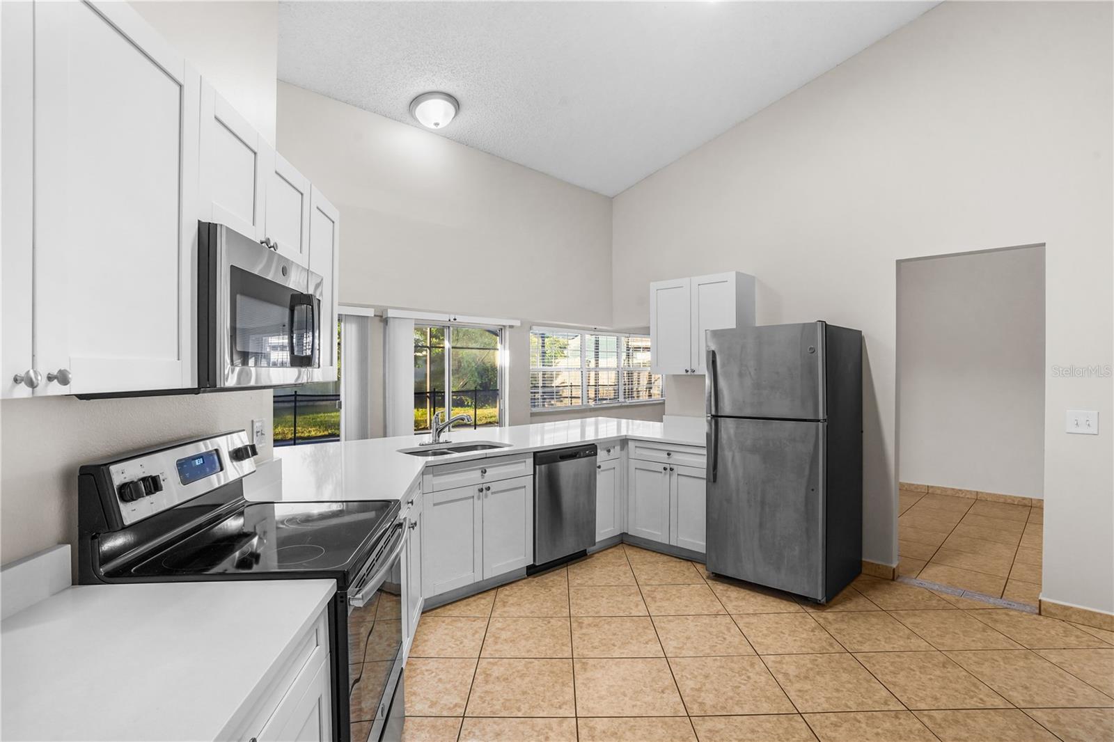 Single Family Residence at 14912 DAY LILY CT, ORLANDO, photo 16 of 42