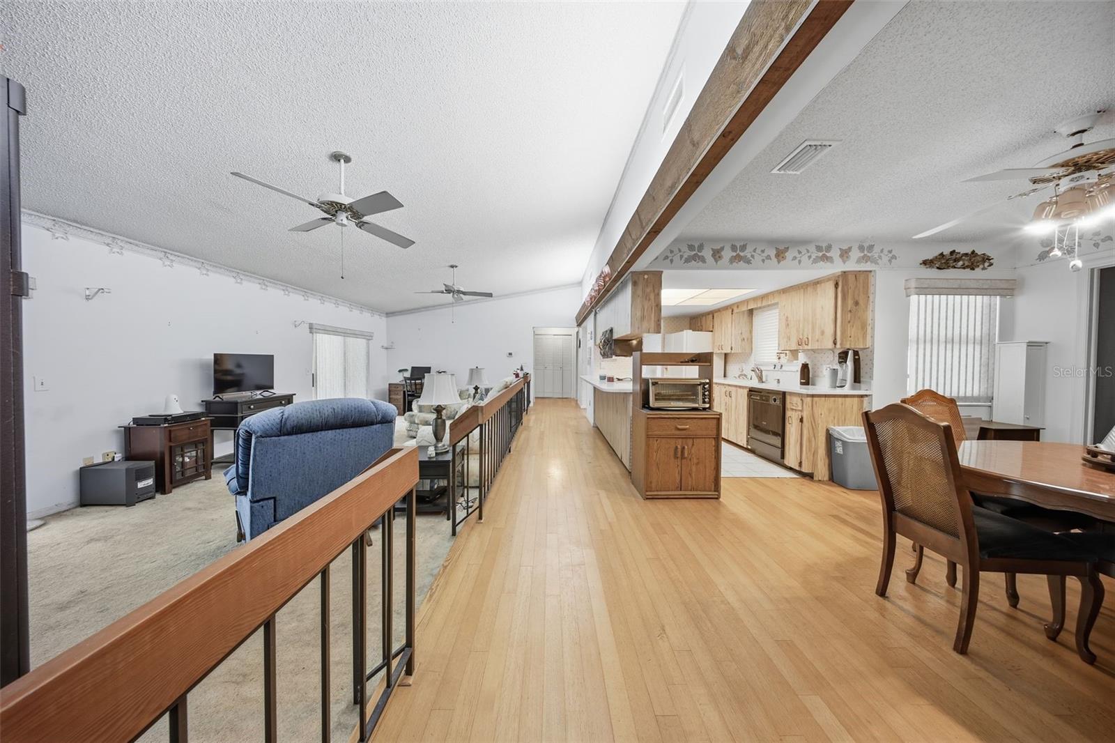 Single Family Residence at 846 BENCHWOOD CT, WINTER SPRINGS, photo 7 of 46