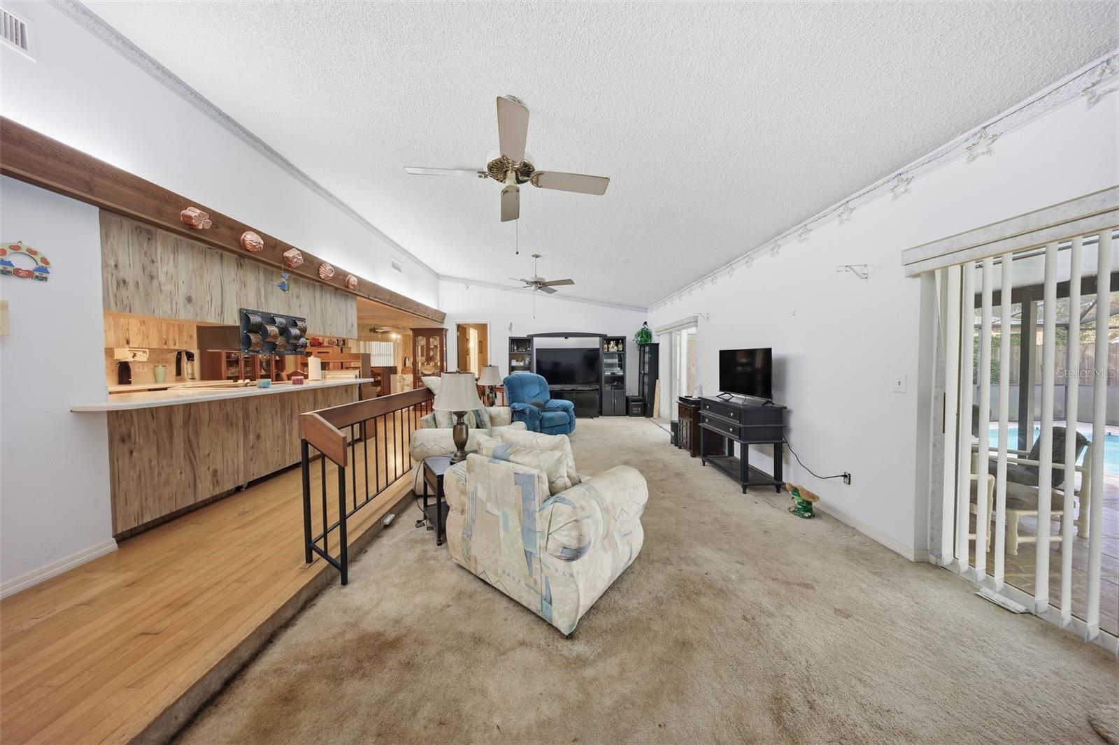 Single Family Residence at 846 BENCHWOOD CT, WINTER SPRINGS, photo 9 of 46