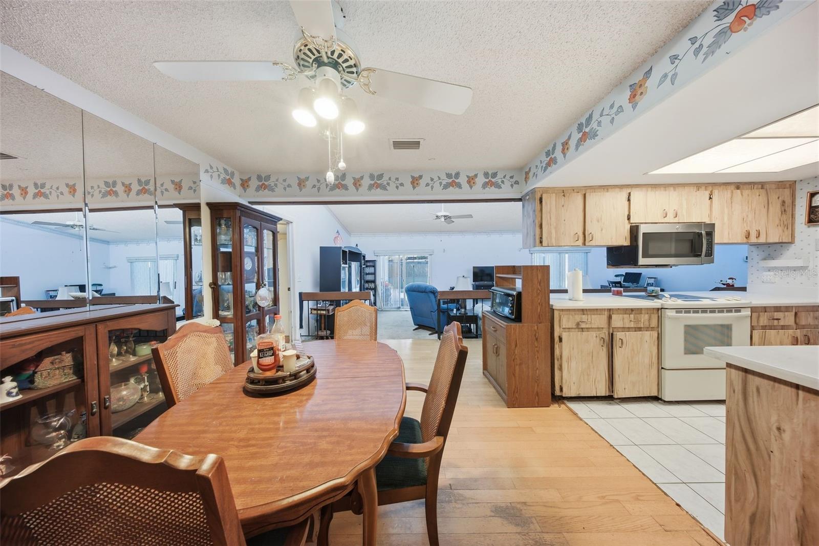 Single Family Residence at 846 BENCHWOOD CT, WINTER SPRINGS, photo 18 of 46