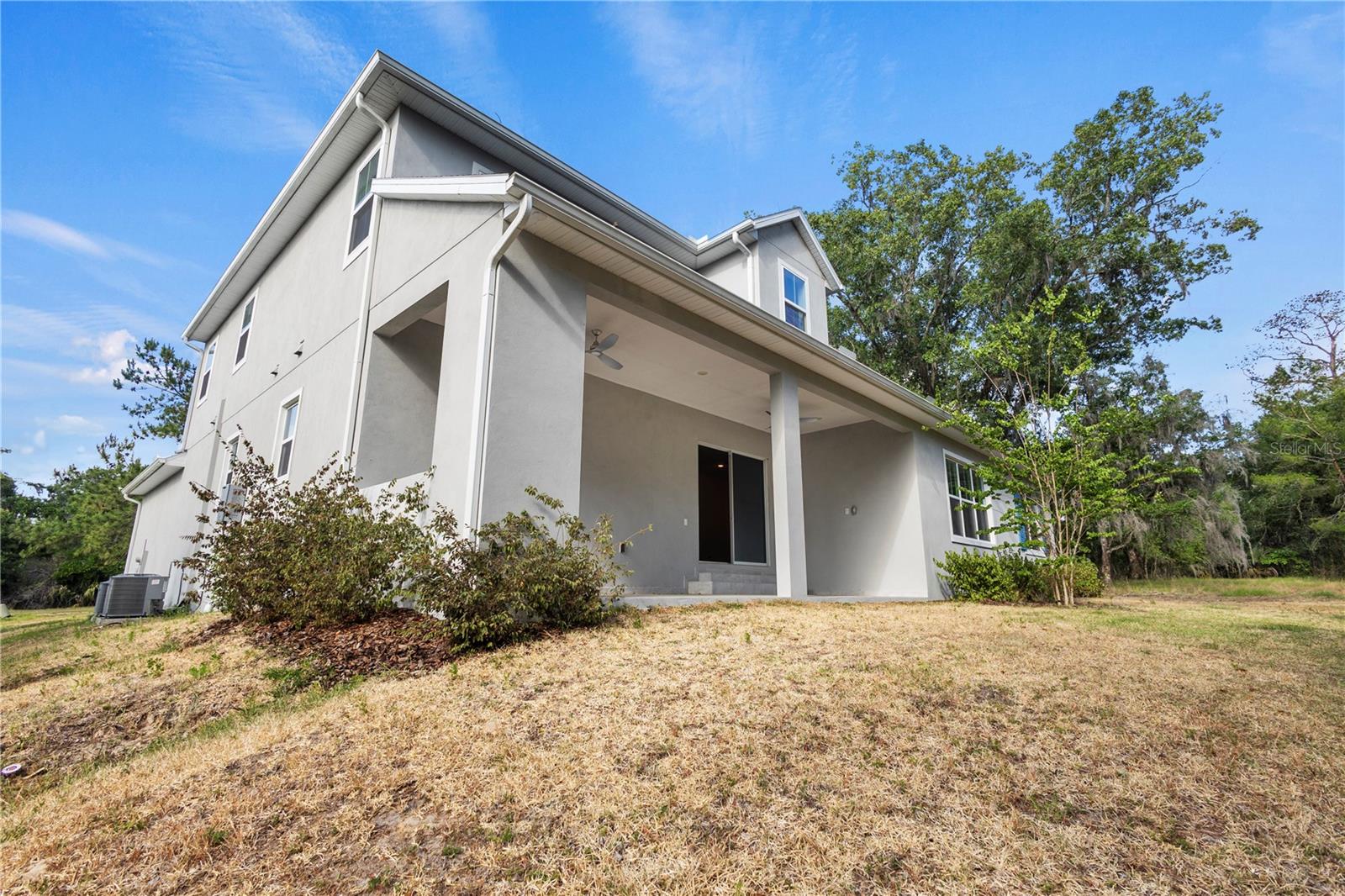 Back of the house - 6622 SUMMIT VIEW DR, BROOKSVILLE
