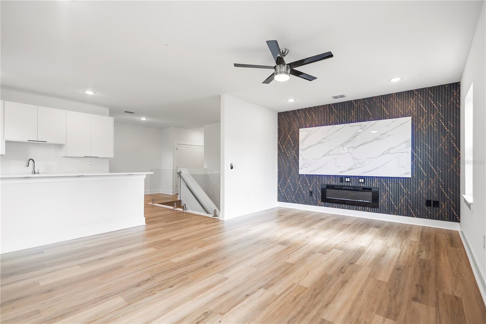 Loft - 6622 SUMMIT VIEW DR, BROOKSVILLE