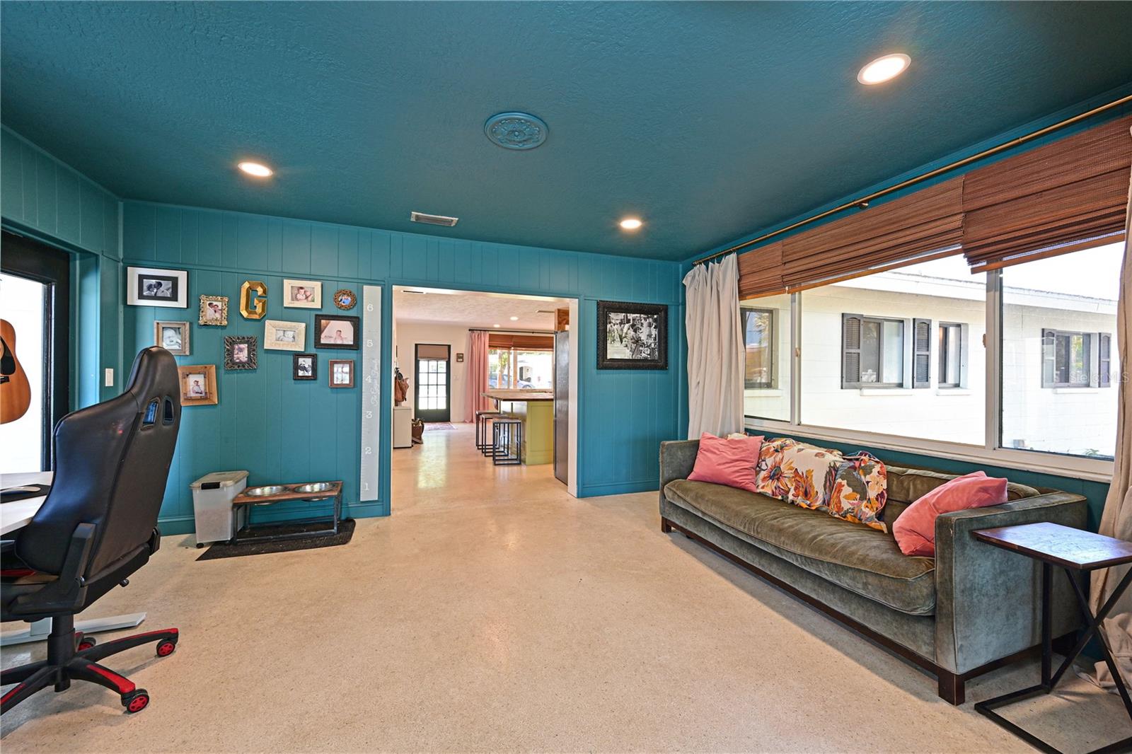 Single Family Residence at 5812 2ND AVE DR NW, BRADENTON, photo 12 of 23