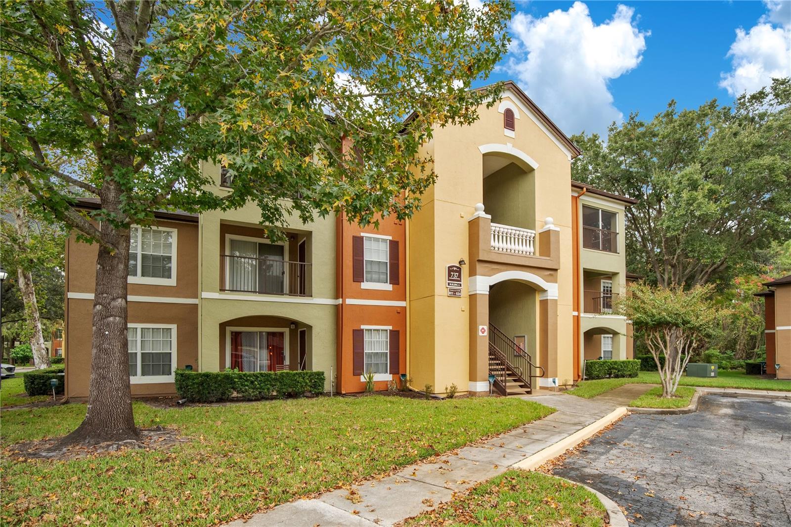 Condominium at 737 CREST PINES DR #623, ORLANDO, photo 2 of 36