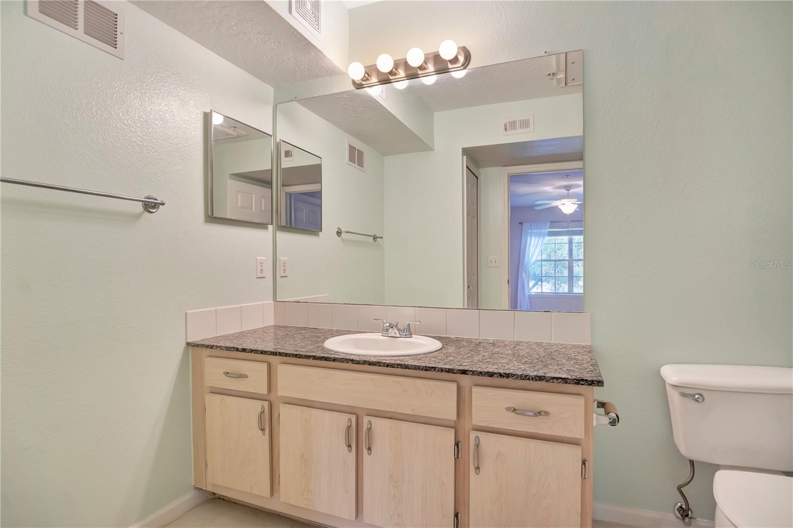 Condominium at 737 CREST PINES DR #623, ORLANDO, photo 19 of 36