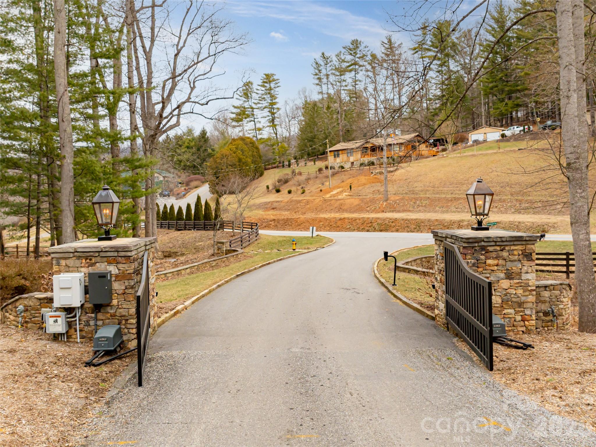 Lot at 74 Longspur Lane, Asheville, photo 5 of 13