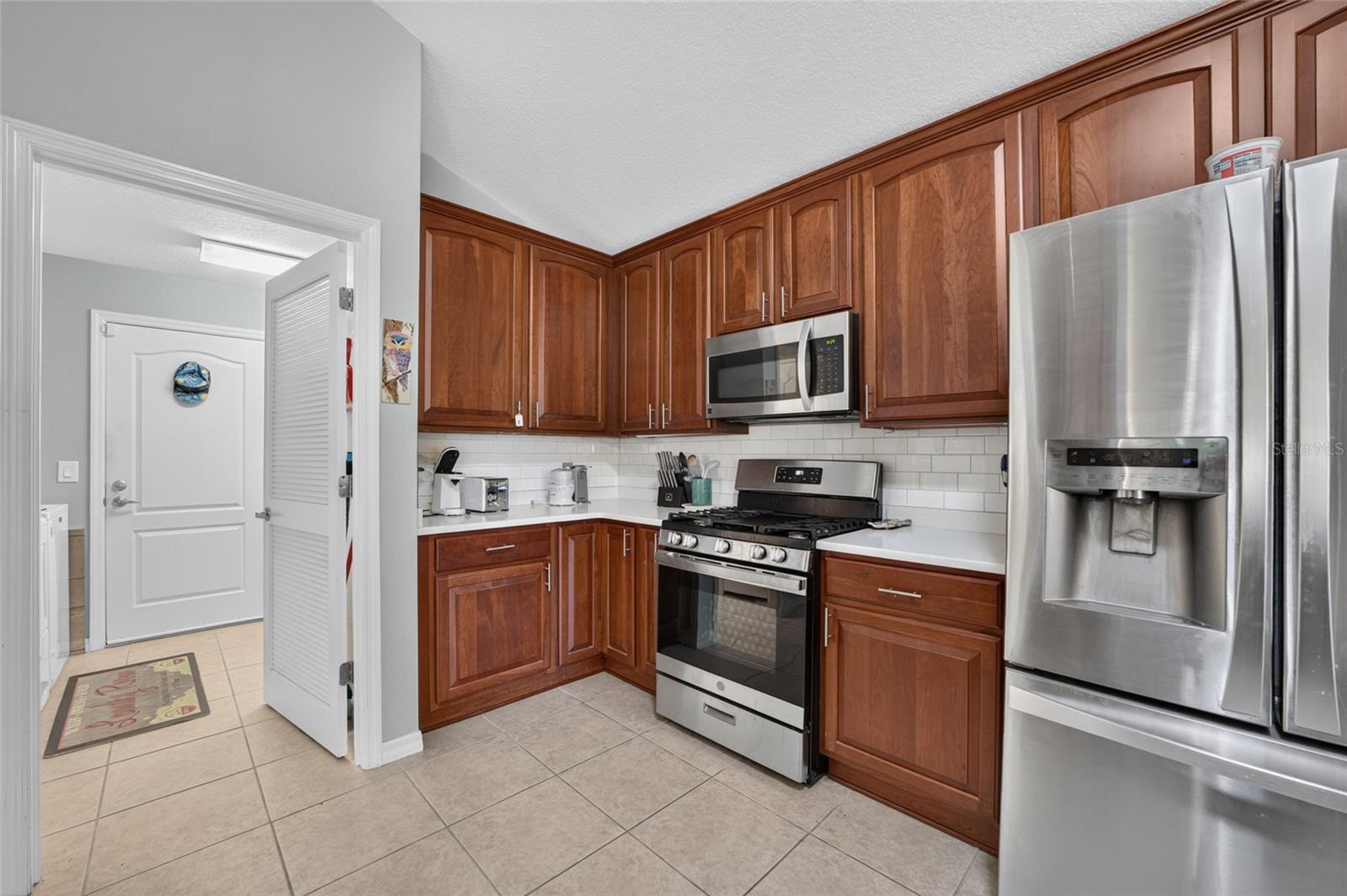 Kitchen - 3568 WORTH CIR, THE VILLAGES