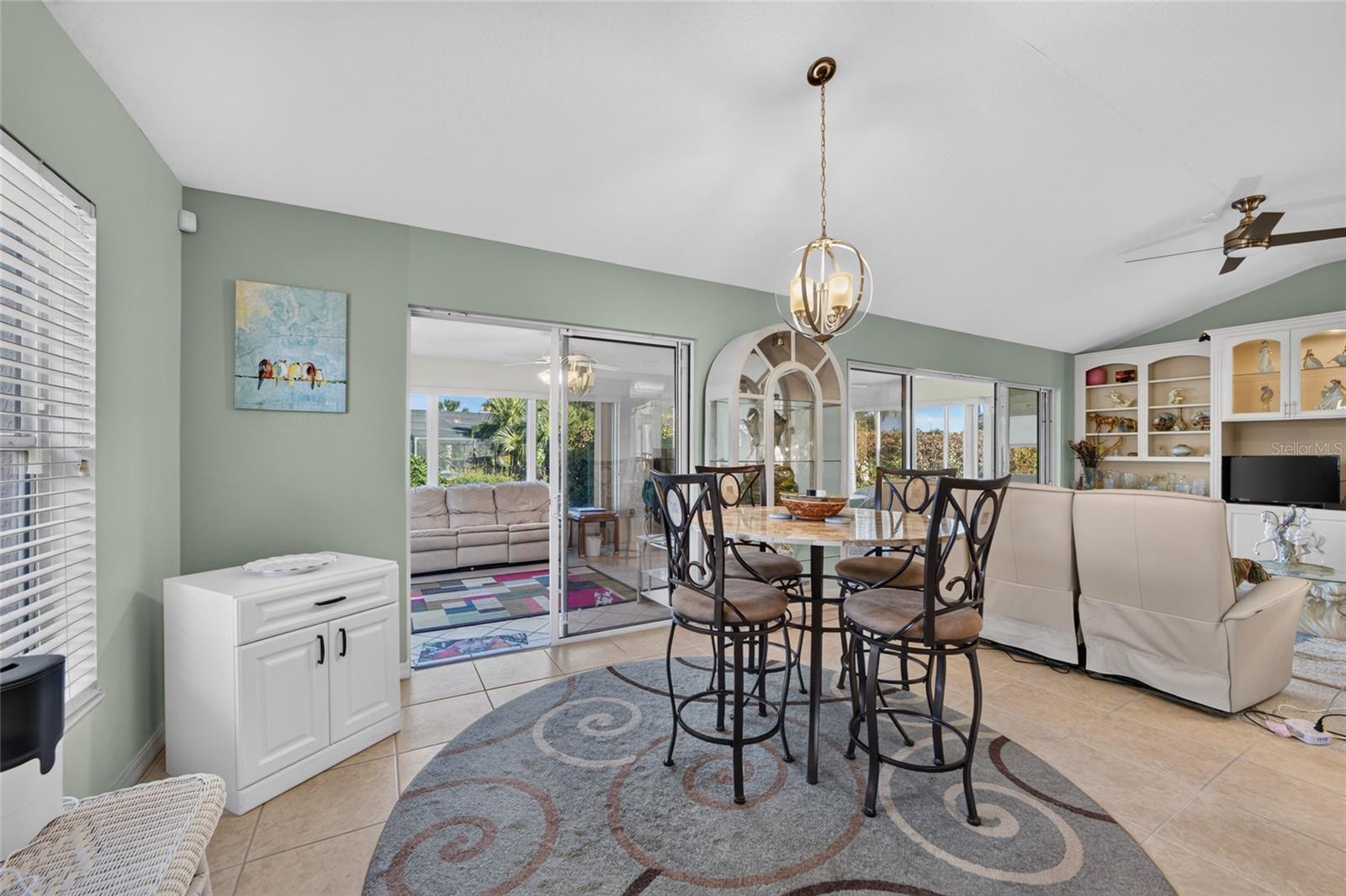 Dinette - 3568 WORTH CIR, THE VILLAGES