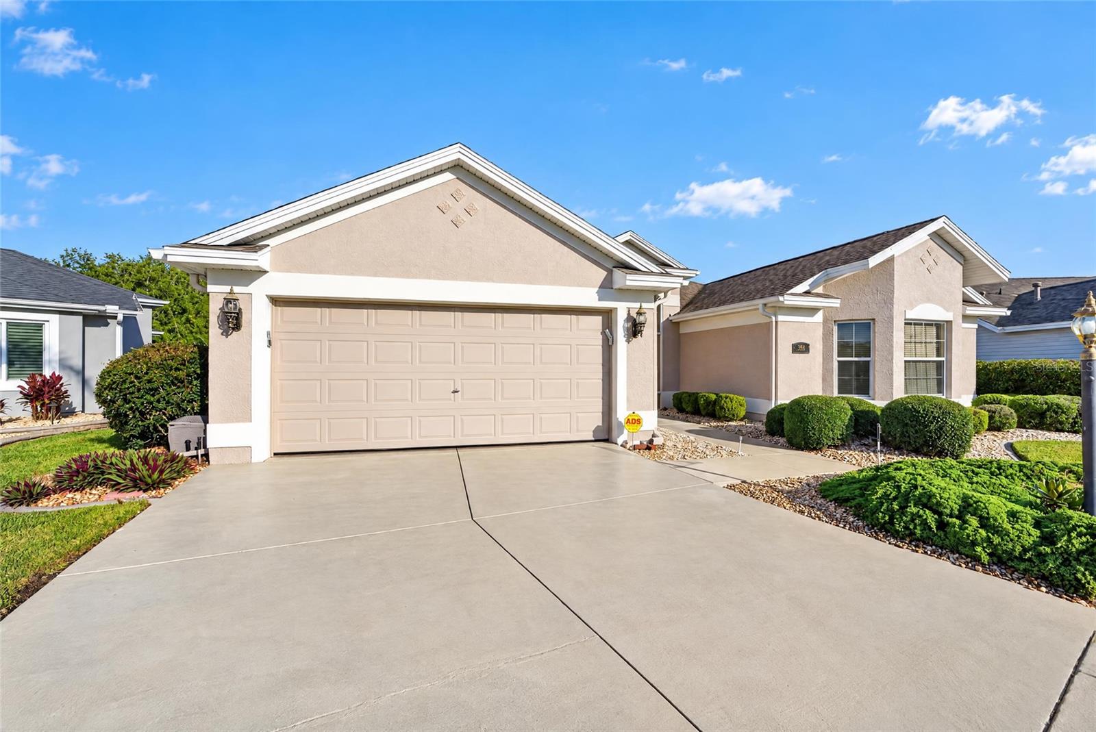 Front of Home - 3568 WORTH CIR, THE VILLAGES