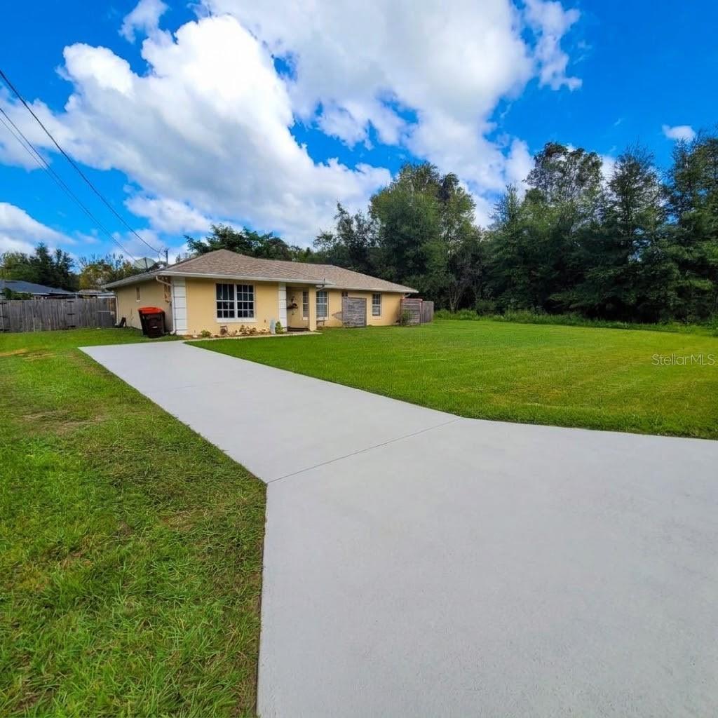 Single Family Residence at 965 NW 66TH ST, OCALA, photo 2 of 34