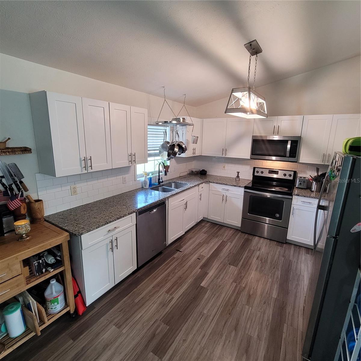 kitchen - 965 NW 66TH ST, OCALA
