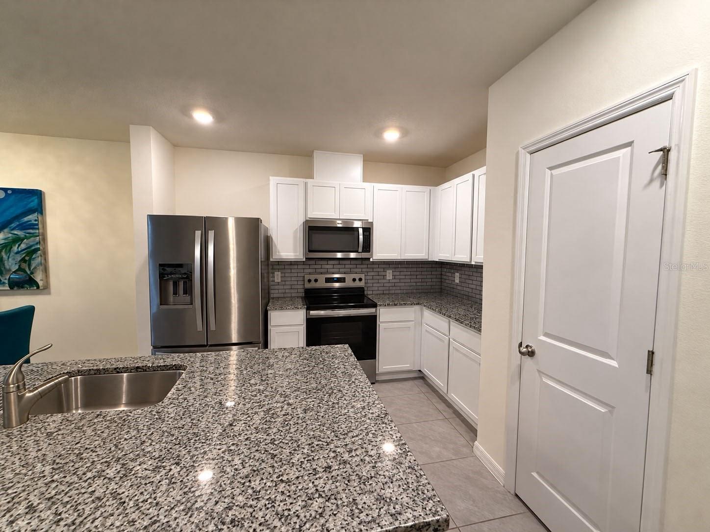 Townhouse at 340 PRESTON COVE DR, ST CLOUD, photo 6 of 19