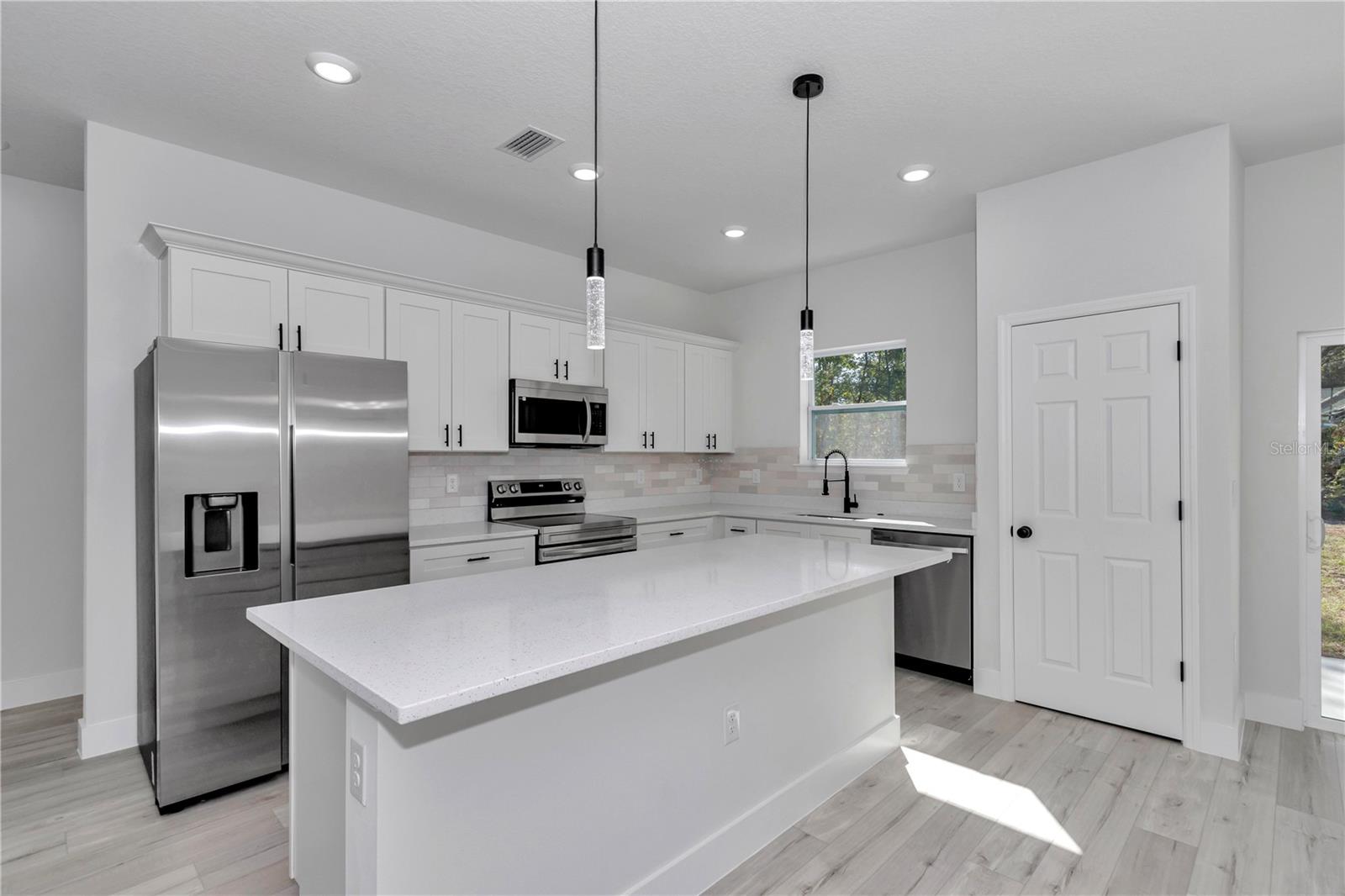 Single Family Residence at 2174 W TACOMA DR, CITRUS SPRINGS, photo 20 of 46