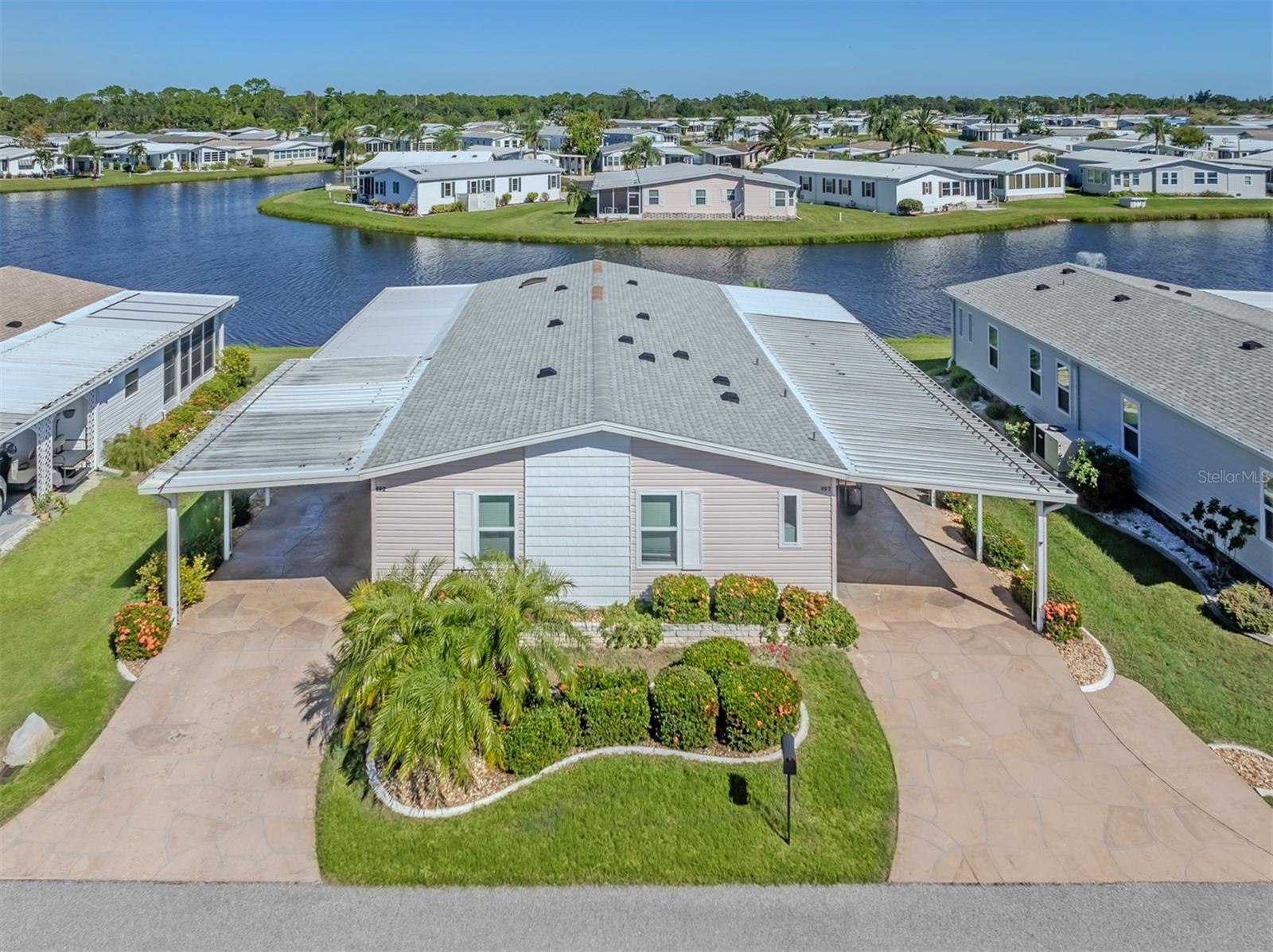 Manufactured Home at 492 SCHOONER ST, NORTH PORT, photo 2 of 76