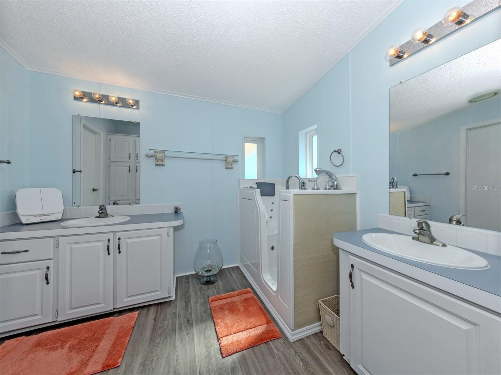 Manufactured Home at 492 SCHOONER ST, NORTH PORT, photo 36 of 76