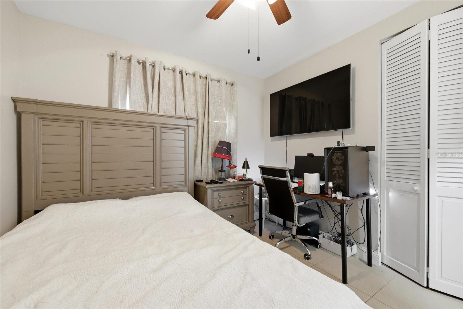 Single Family Residence at 8331 W POCAHONTAS AVE, TAMPA, photo 20 of 37