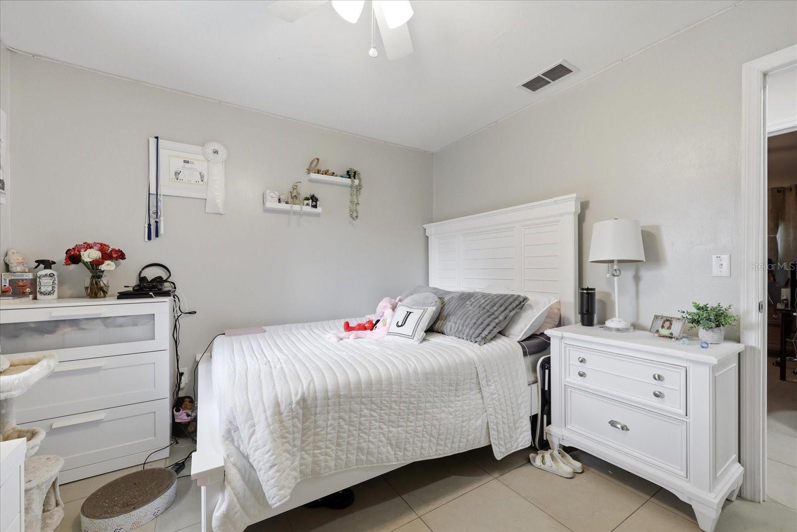 Single Family Residence at 8331 W POCAHONTAS AVE, TAMPA, photo 26 of 37
