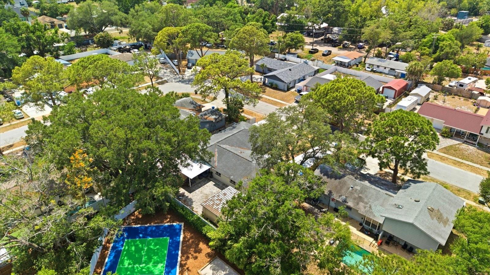 Single Family Residence at 8331 W POCAHONTAS AVE, TAMPA, photo 33 of 37