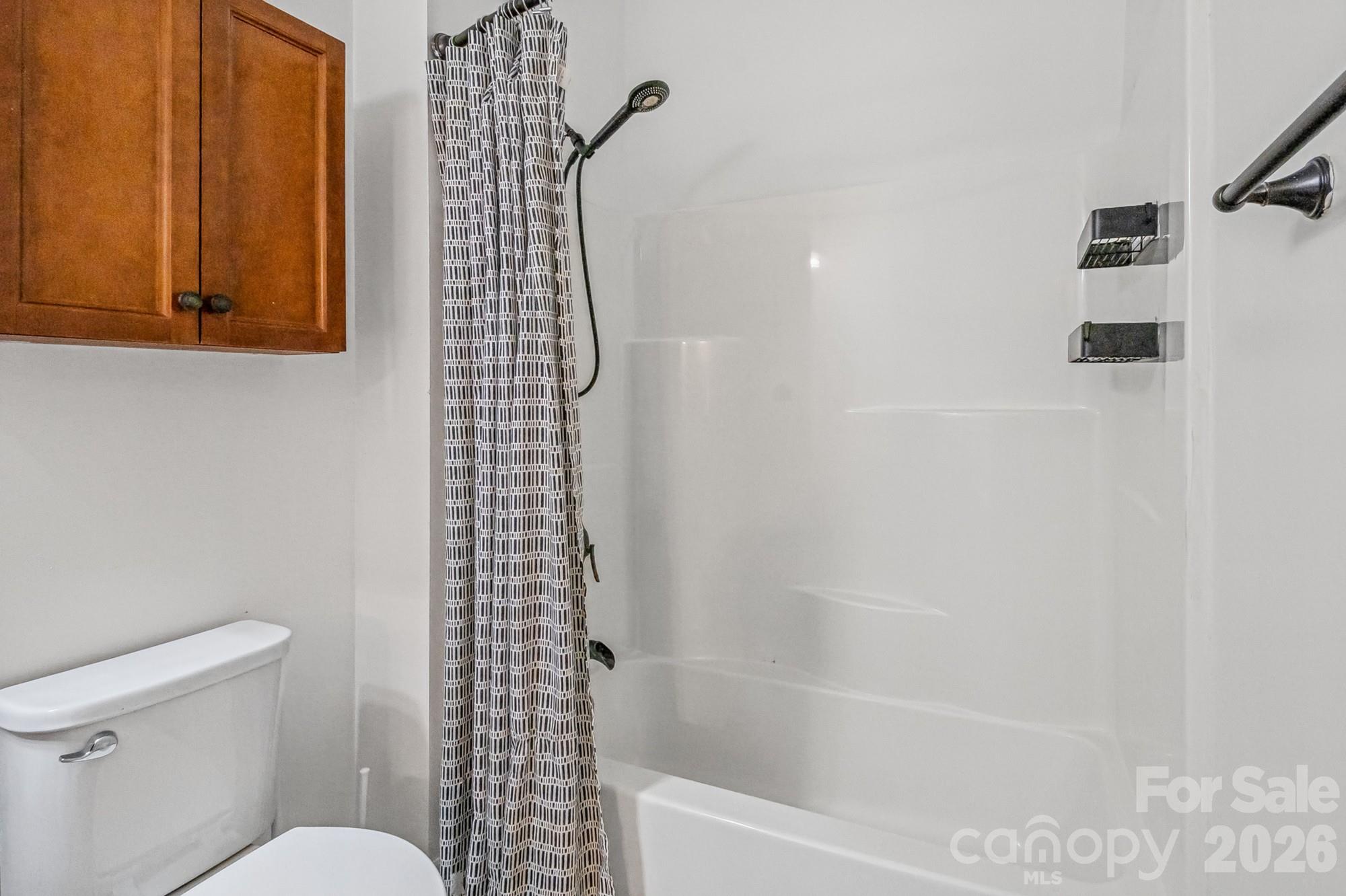 Single Family Residence at 1003 Hull Street, Rock Hill, photo 16 of 35