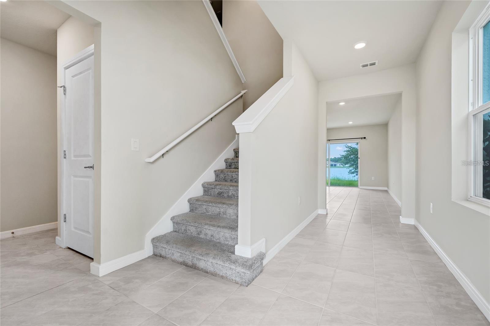 Single Family Residence at 5322 ROYAL POINT AVE, KISSIMMEE, photo 3 of 47