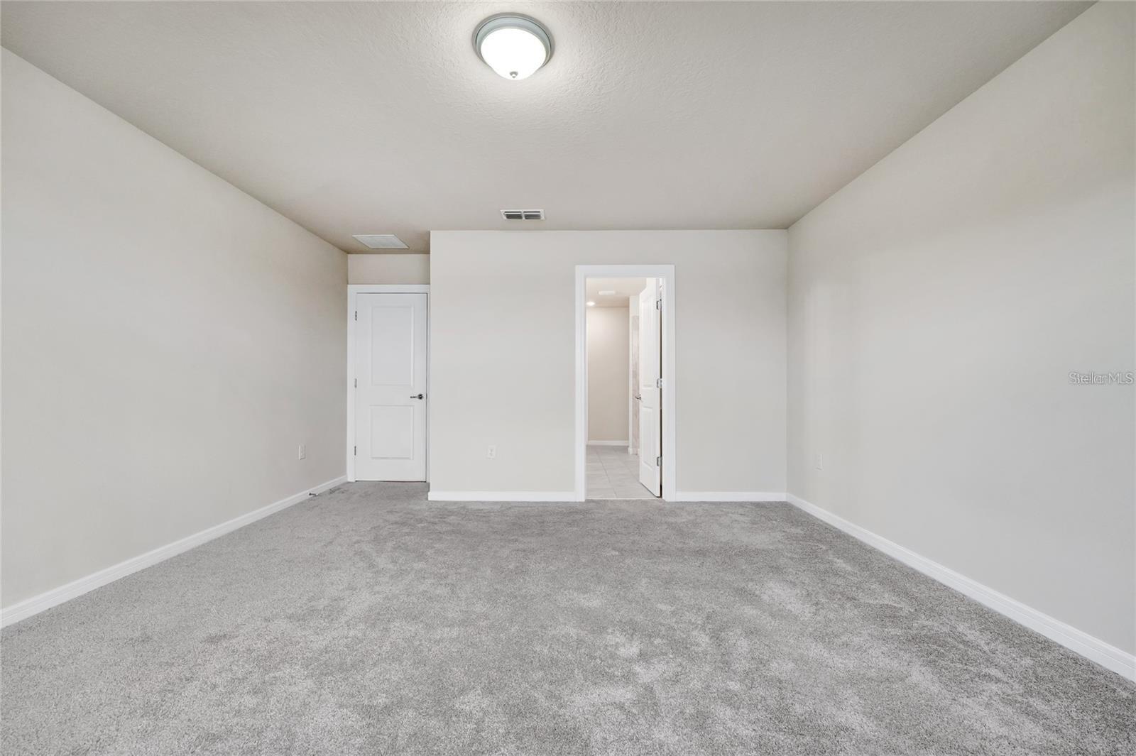 Single Family Residence at 5322 ROYAL POINT AVE, KISSIMMEE, photo 20 of 47