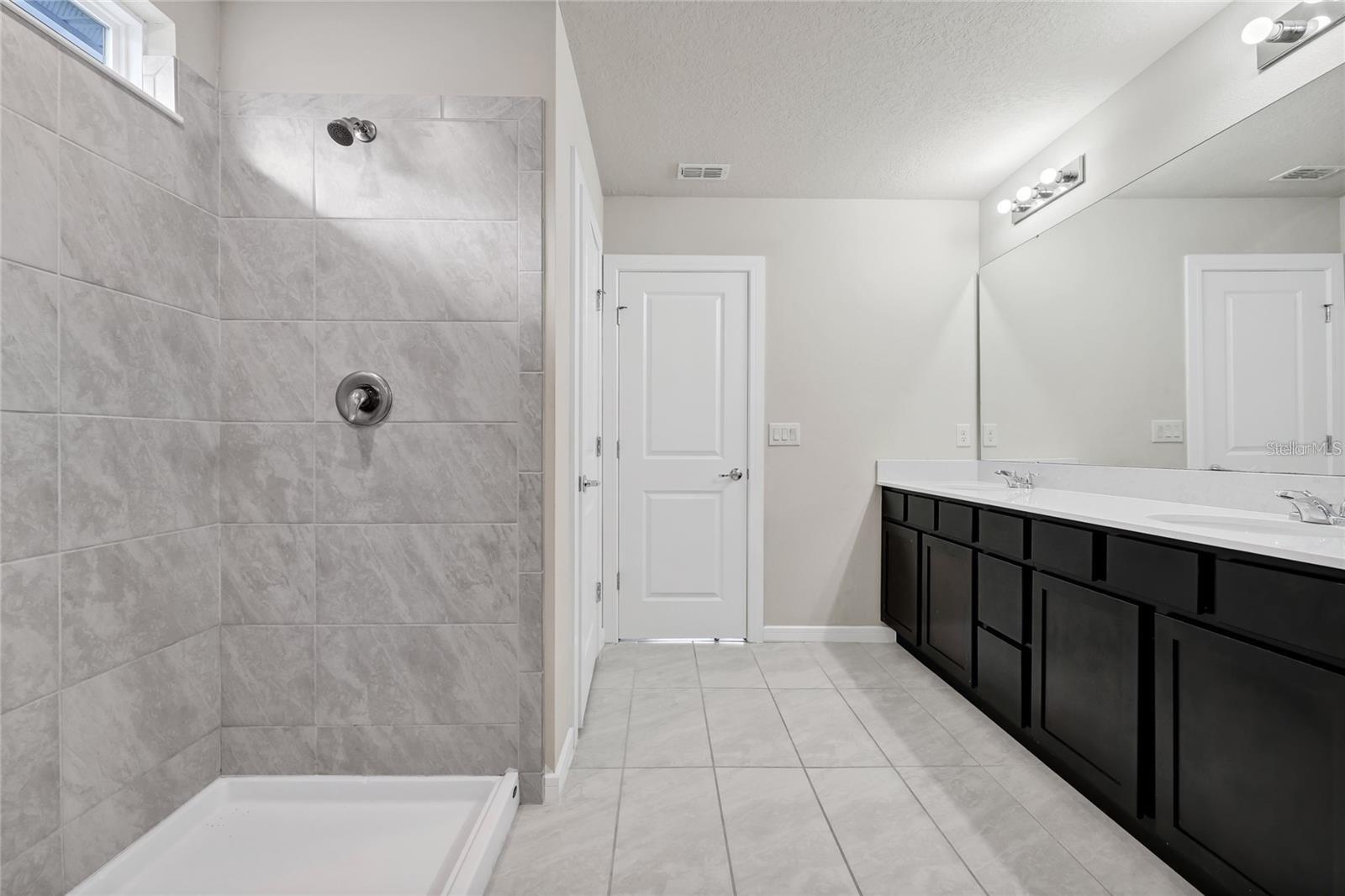Single Family Residence at 5322 ROYAL POINT AVE, KISSIMMEE, photo 22 of 47