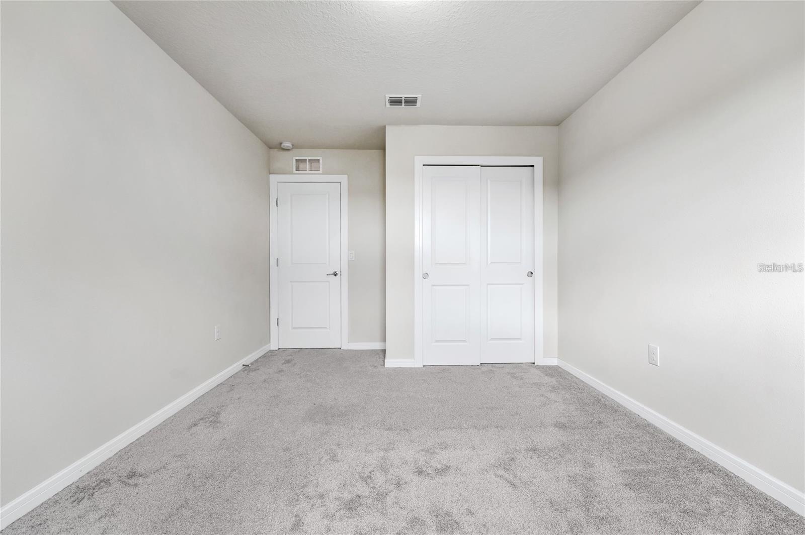 Single Family Residence at 5322 ROYAL POINT AVE, KISSIMMEE, photo 31 of 47