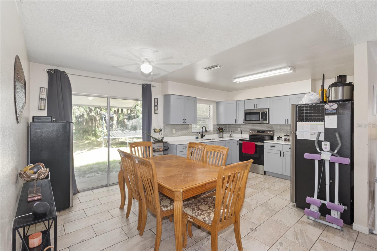 Single Family Residence at 1585 W J WILLIAMS LN, DUNNELLON, photo 7 of 30