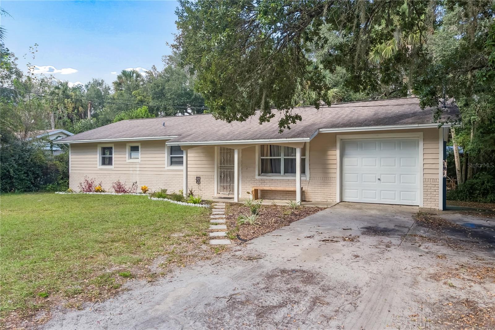 Single Family Residence at 1585 W J WILLIAMS LN, DUNNELLON, photo 18 of 30
