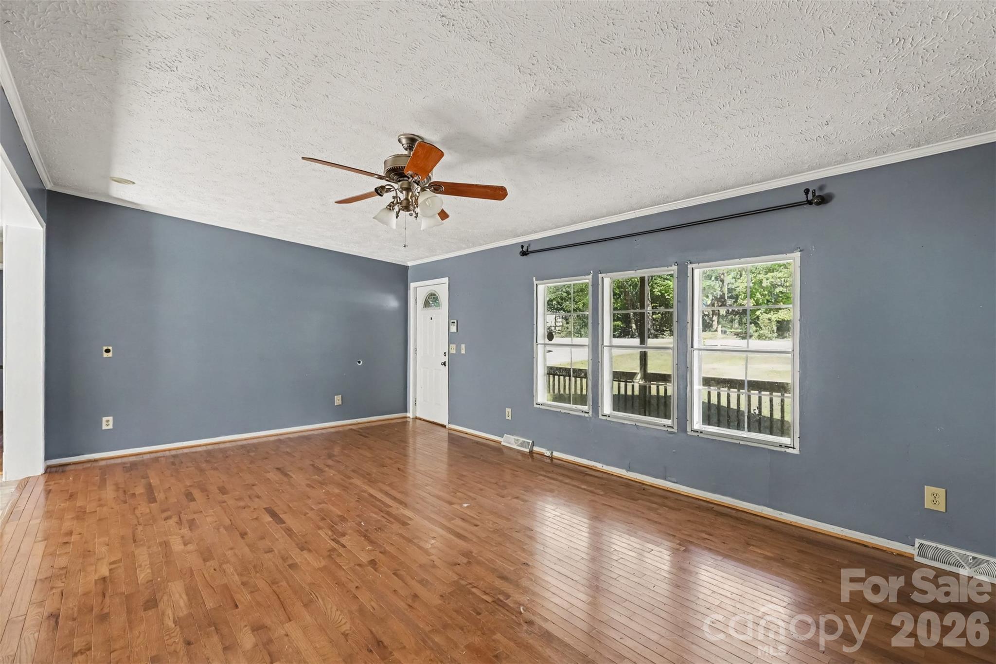 Single Family Residence at 216 Reese Wilson Road, Belmont, photo 9 of 41